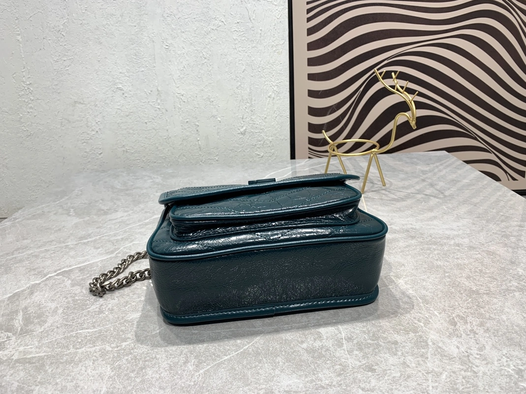 Yves Saint Laurent YSL AAA Quality Messenger Bags For Women Unique 3692