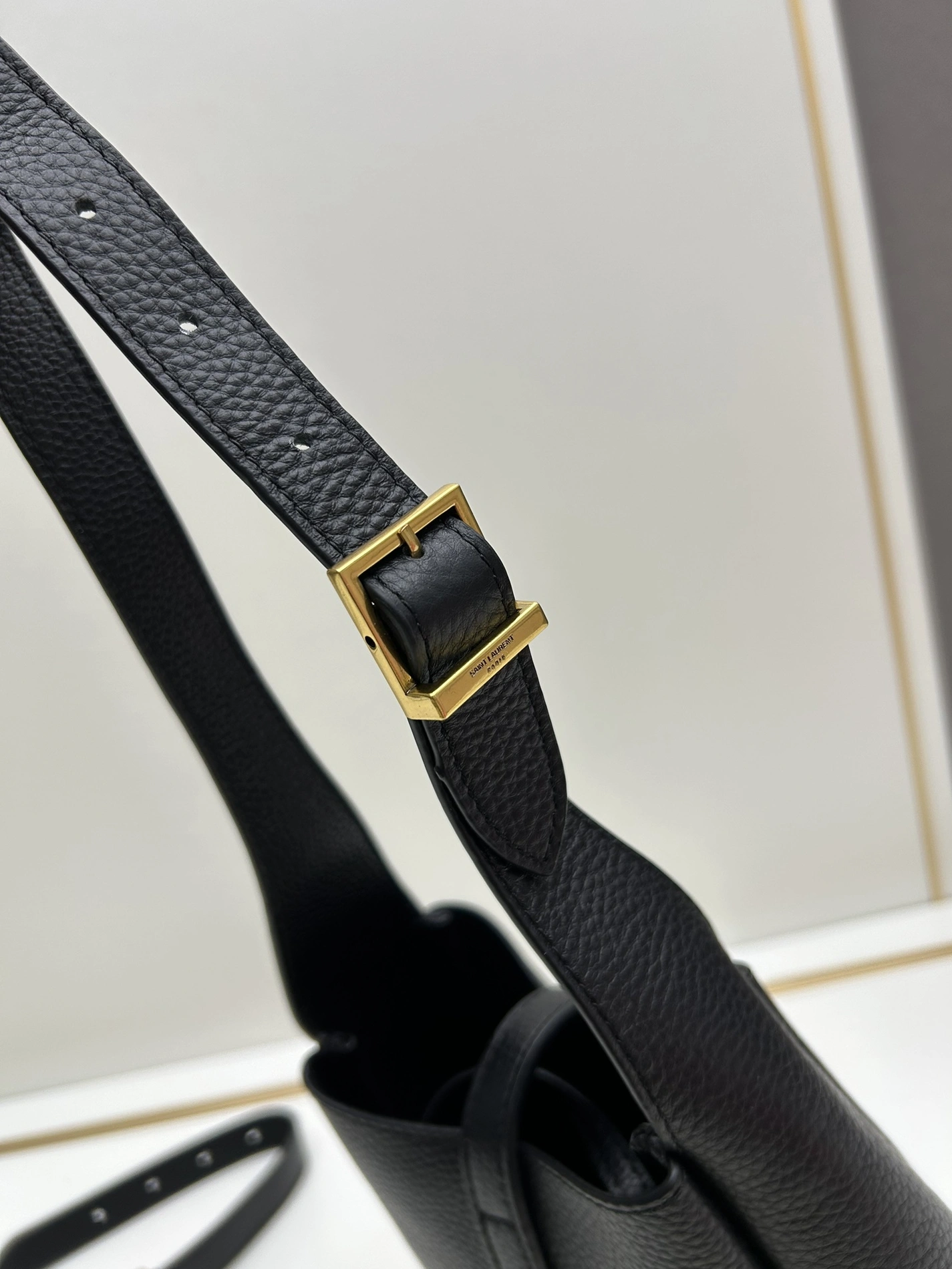 Yves Saint Laurent YSL AAA Quality Shoulder Bags For Women Breathable 1322