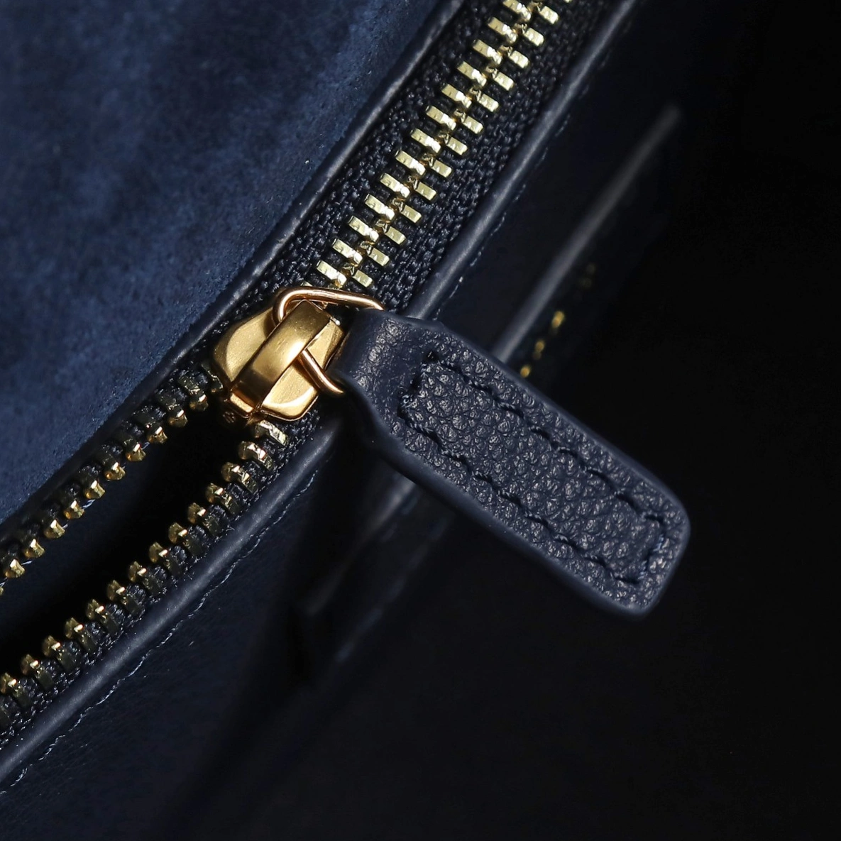 Yves Saint Laurent YSL AAA Quality Shoulder Bags For Women Durable 1078