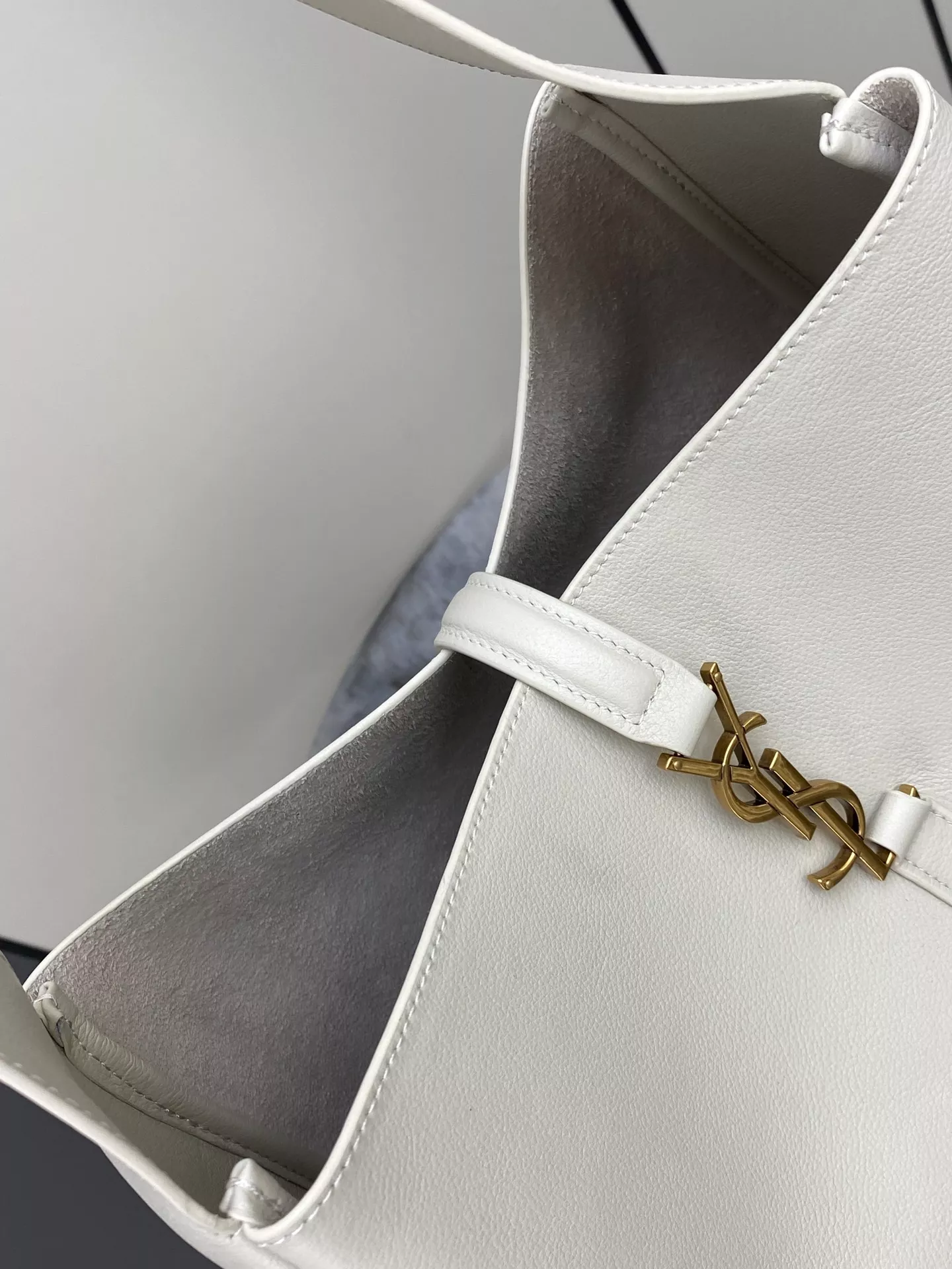 Yves Saint Laurent YSL AAA Quality Shoulder Bags For Women Flexible 217