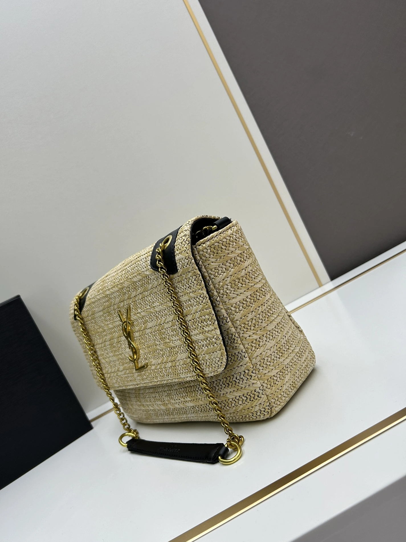 Yves Saint Laurent YSL AAA Quality Shoulder Bags For Women GoAnywhere 1126