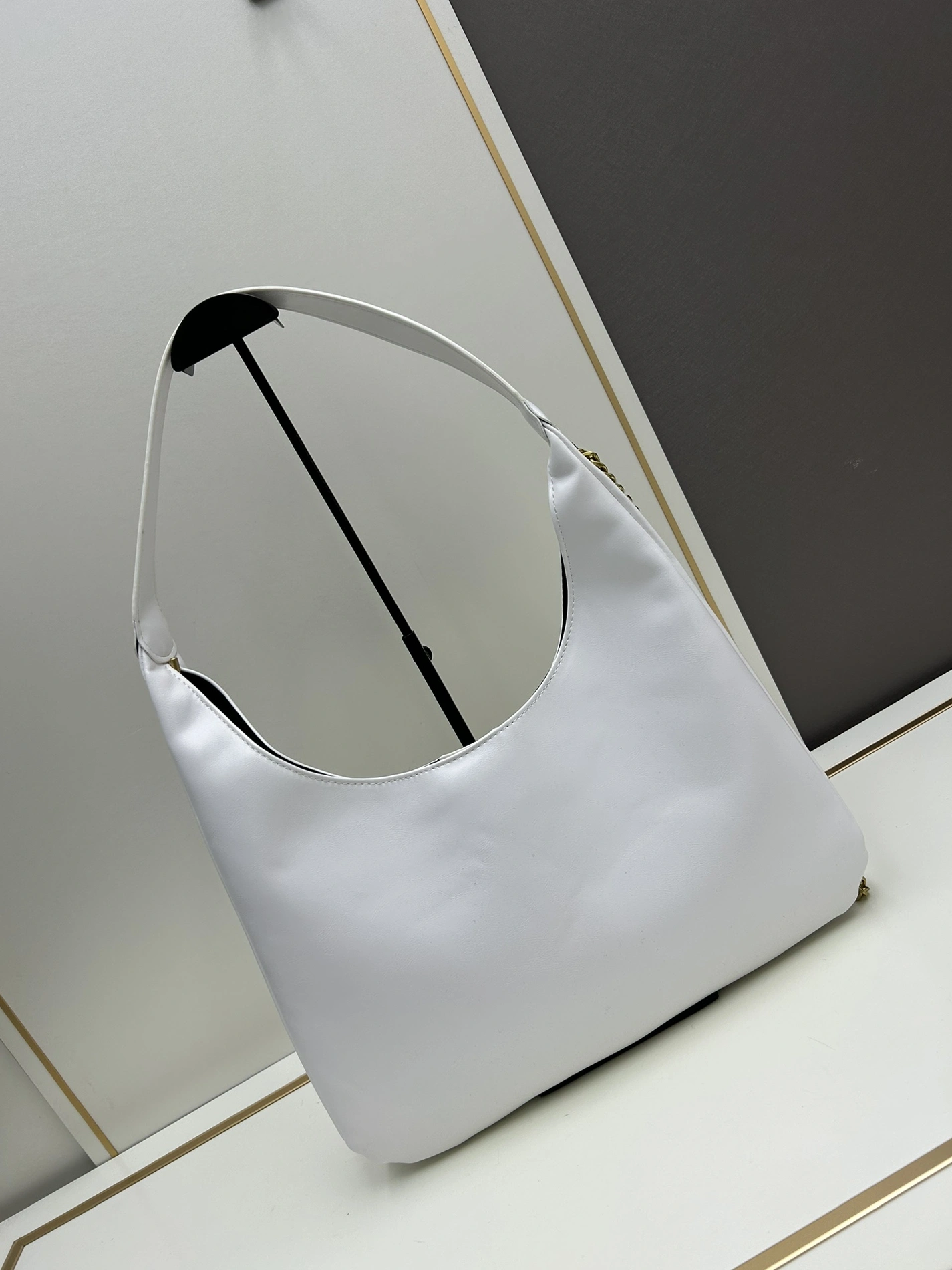 Yves Saint Laurent YSL AAA Quality Shoulder Bags For Women HighQuality 828