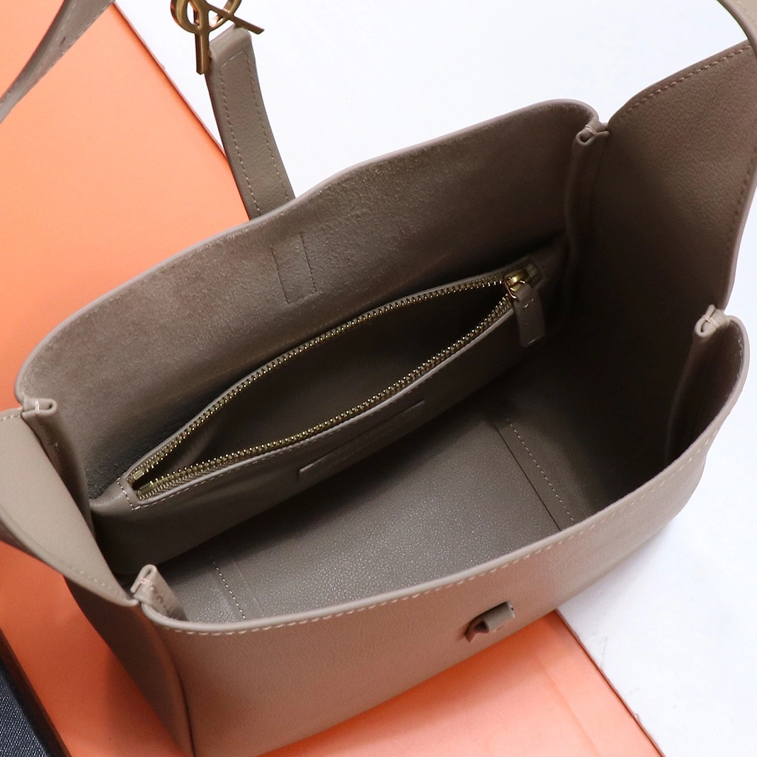 Yves Saint Laurent YSL AAA Quality Shoulder Bags For Women Lightweight 2760