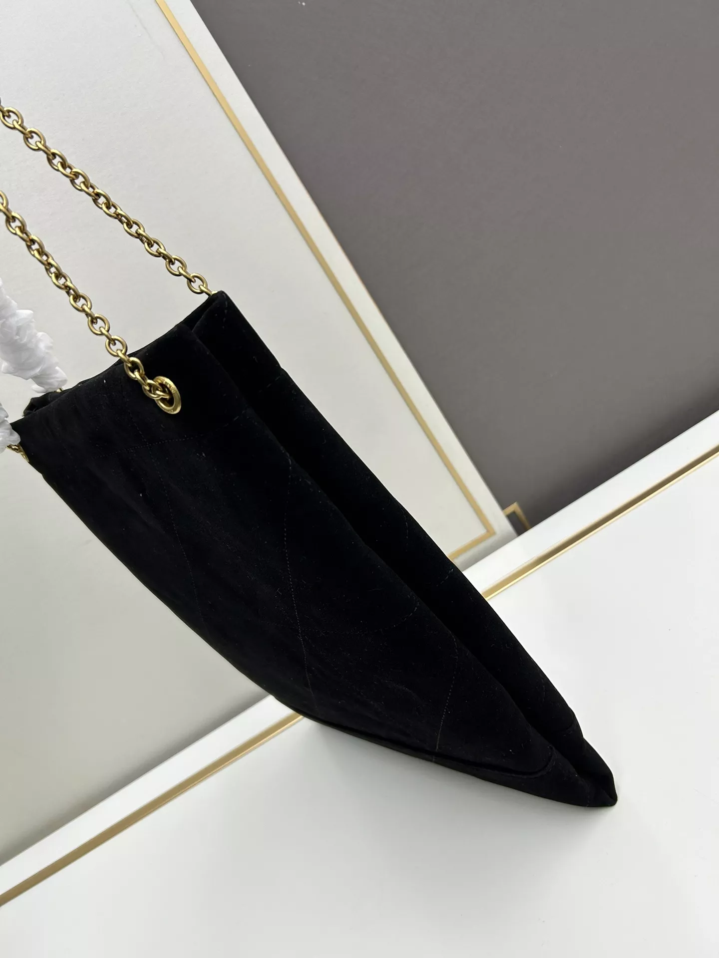 Yves Saint Laurent YSL AAA Quality Shoulder Bags For Women Lightweight 931