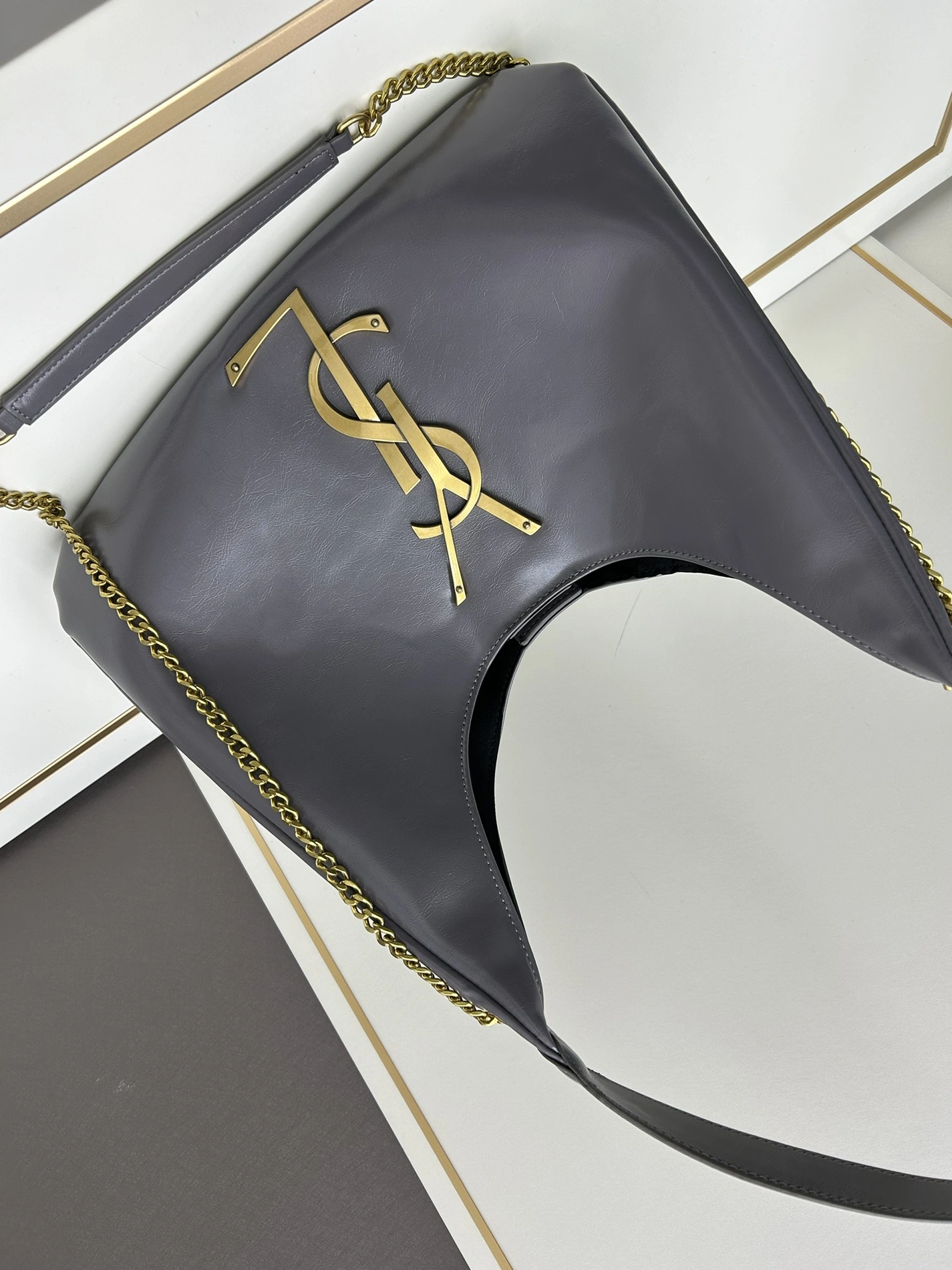 Yves Saint Laurent YSL AAA Quality Shoulder Bags For Women Modern 1569