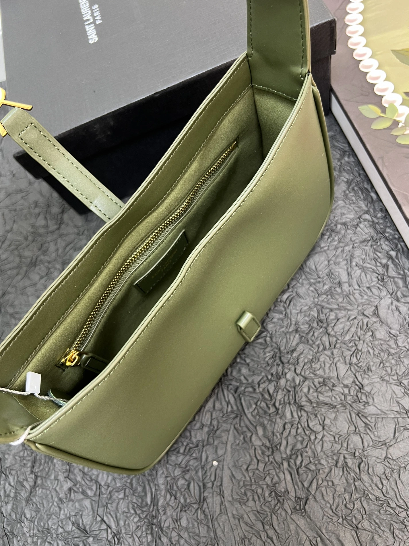 Yves Saint Laurent YSL AAA Quality Shoulder Bags For Women ModernLook 2973