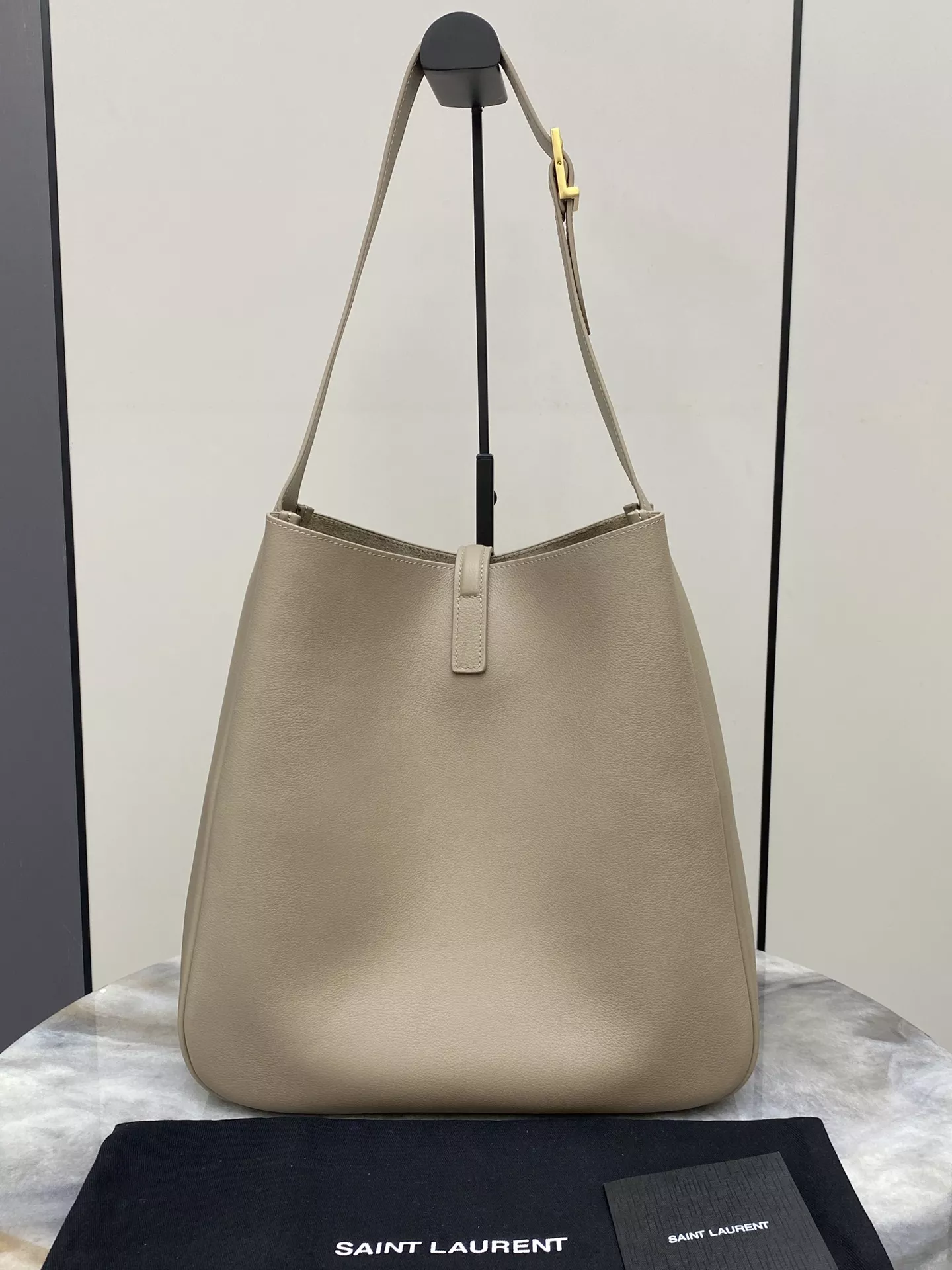 Yves Saint Laurent YSL AAA Quality Shoulder Bags For Women ModernLook 7957