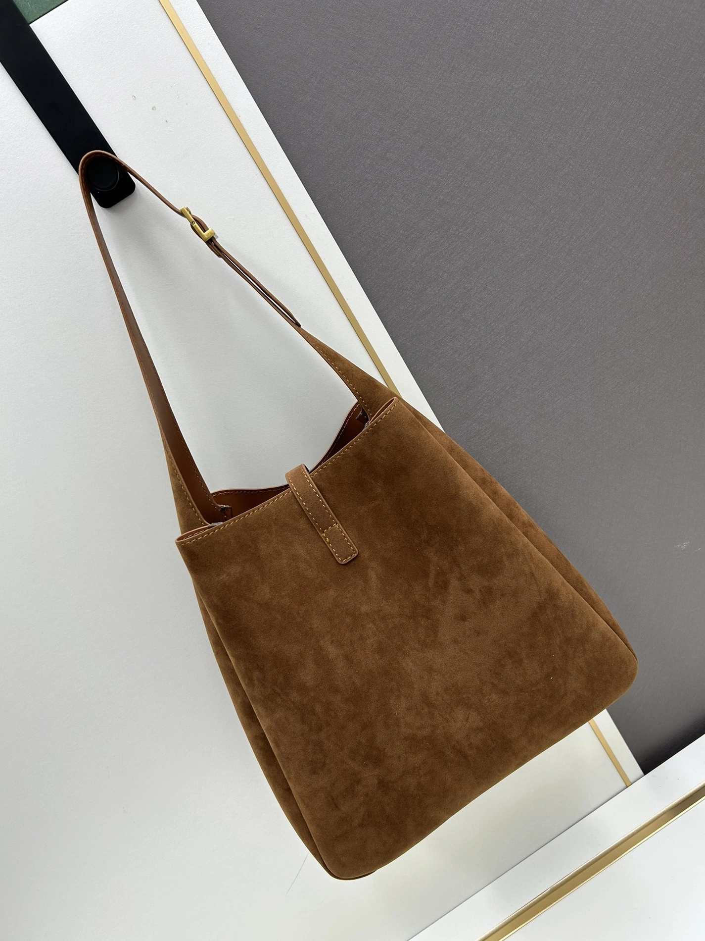 Yves Saint Laurent YSL AAA Quality Shoulder Bags For Women Practical 5933