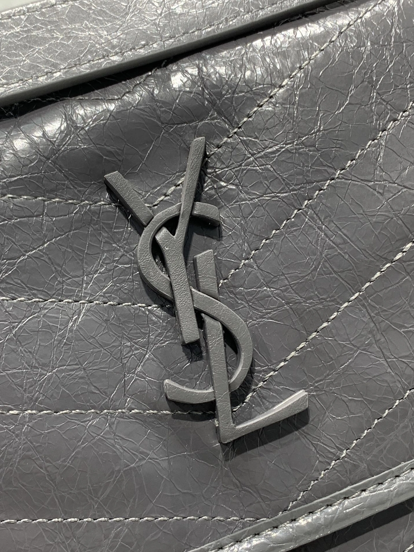 Yves Saint Laurent YSL AAA Quality Shoulder Bags For Women Practical 661