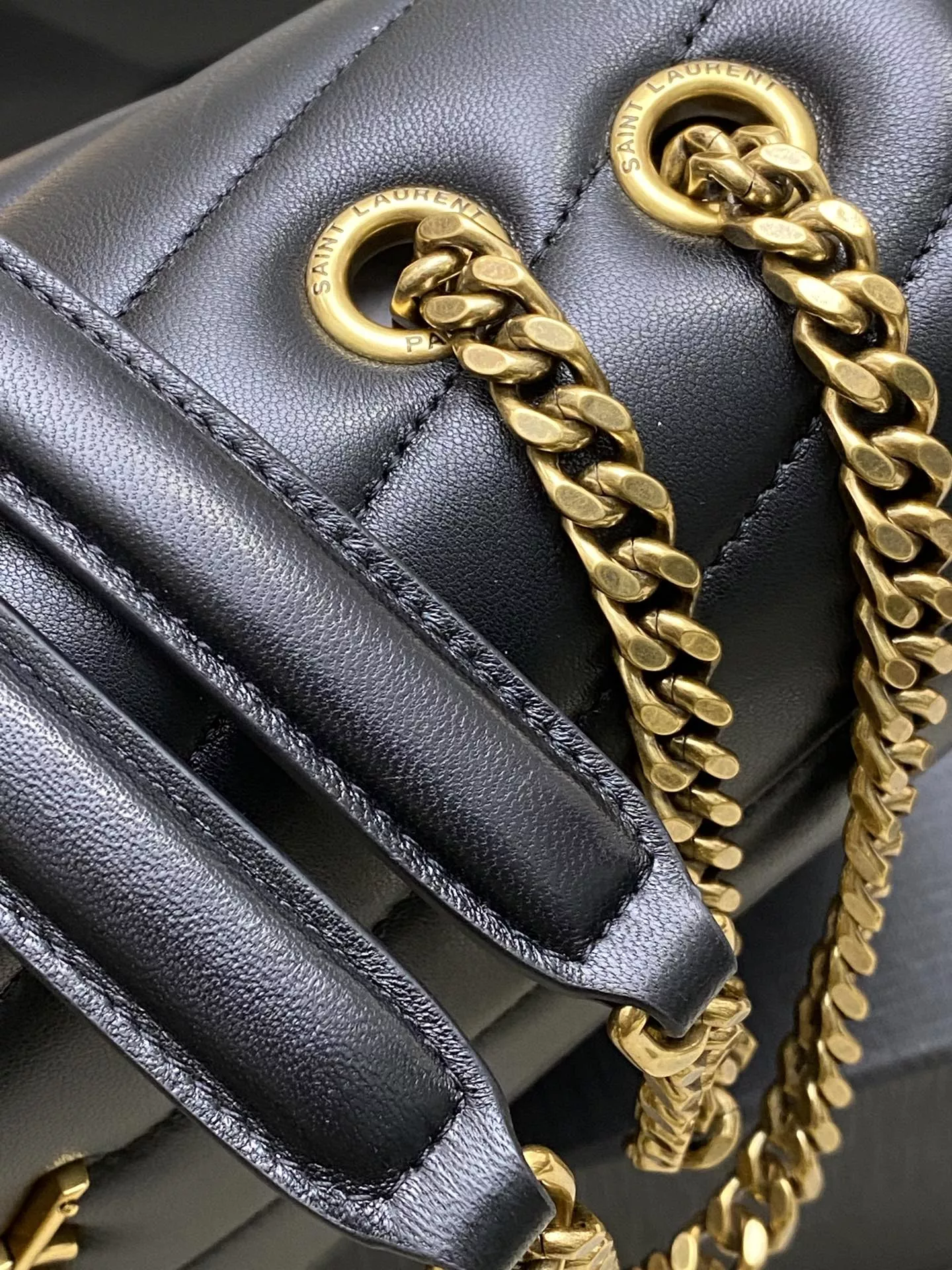 Yves Saint Laurent YSL AAA Quality Shoulder Bags For Women Refined 4329
