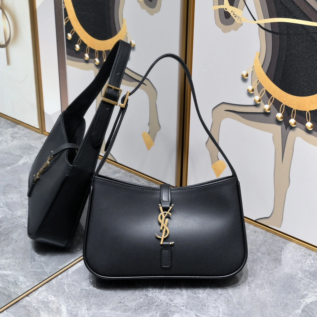 Yves Saint Laurent YSL AAA Quality Shoulder Bags For Women Refined 8513