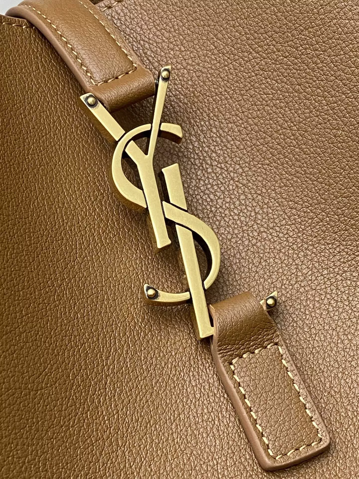 Yves Saint Laurent YSL AAA Quality Shoulder Bags For Women Reliable 5917