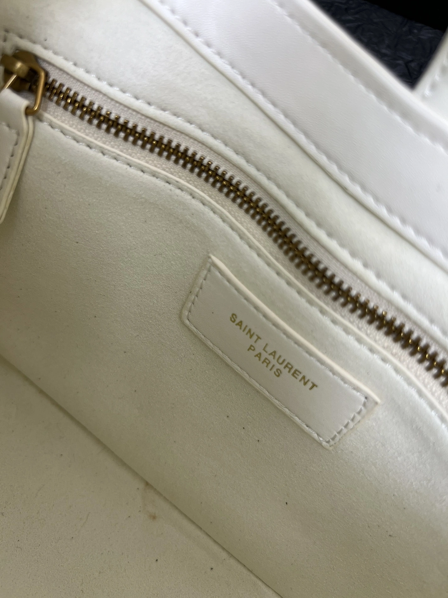 Yves Saint Laurent YSL AAA Quality Shoulder Bags For Women Sleek 511