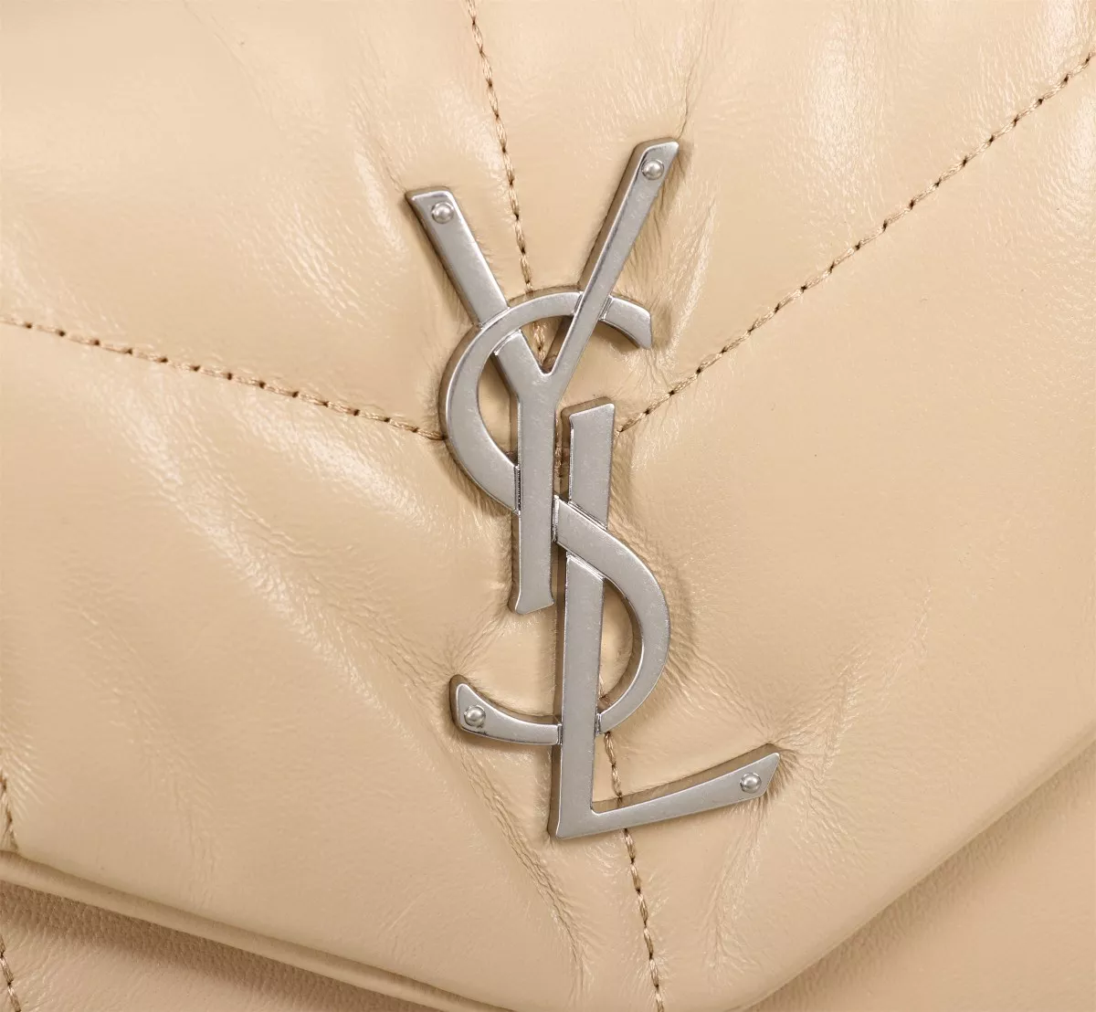 Yves Saint Laurent YSL AAA Quality Shoulder Bags For Women StreetReady 4681