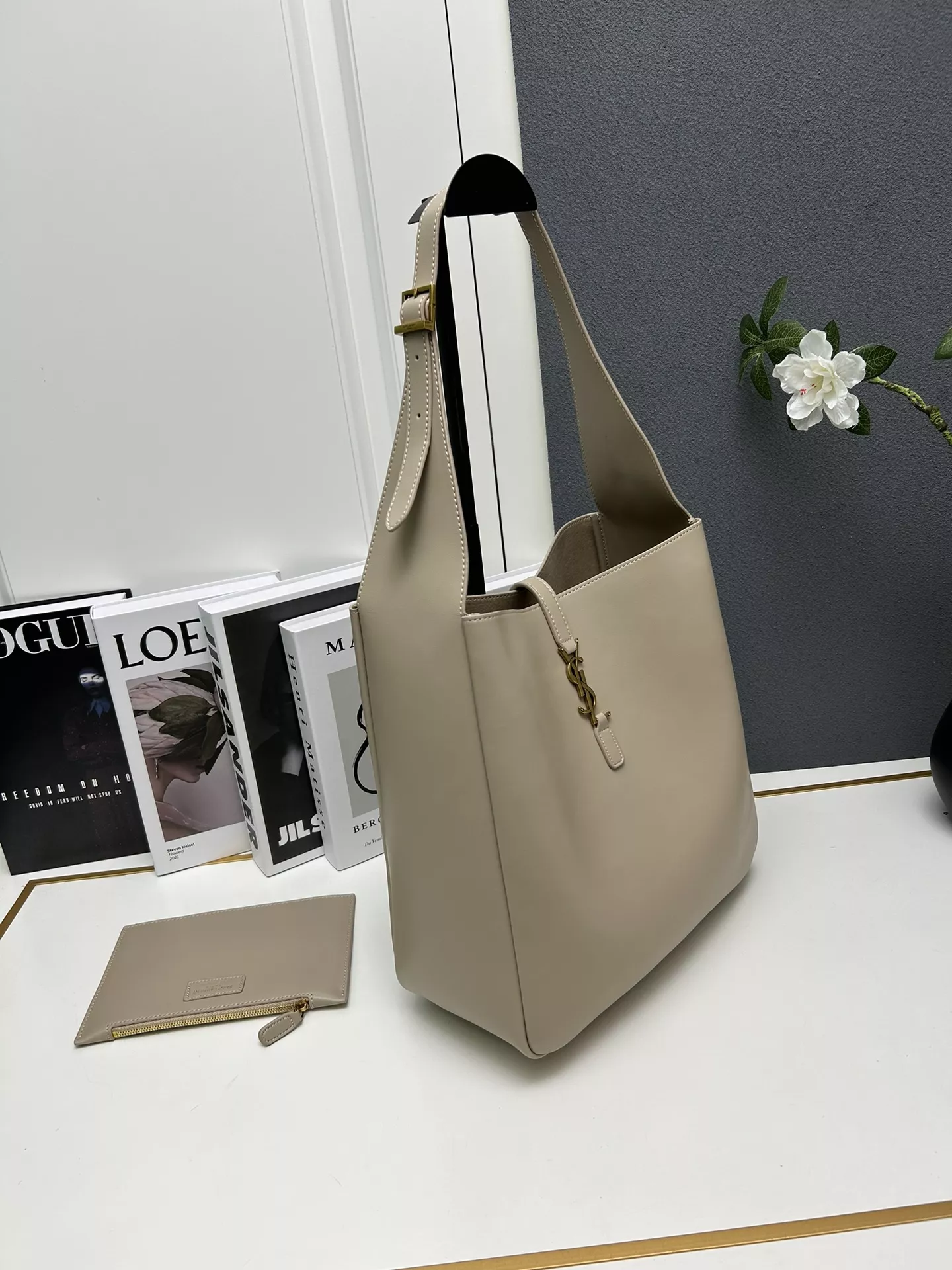 Yves Saint Laurent YSL AAA Quality Shoulder Bags For Women StreetReady 7360