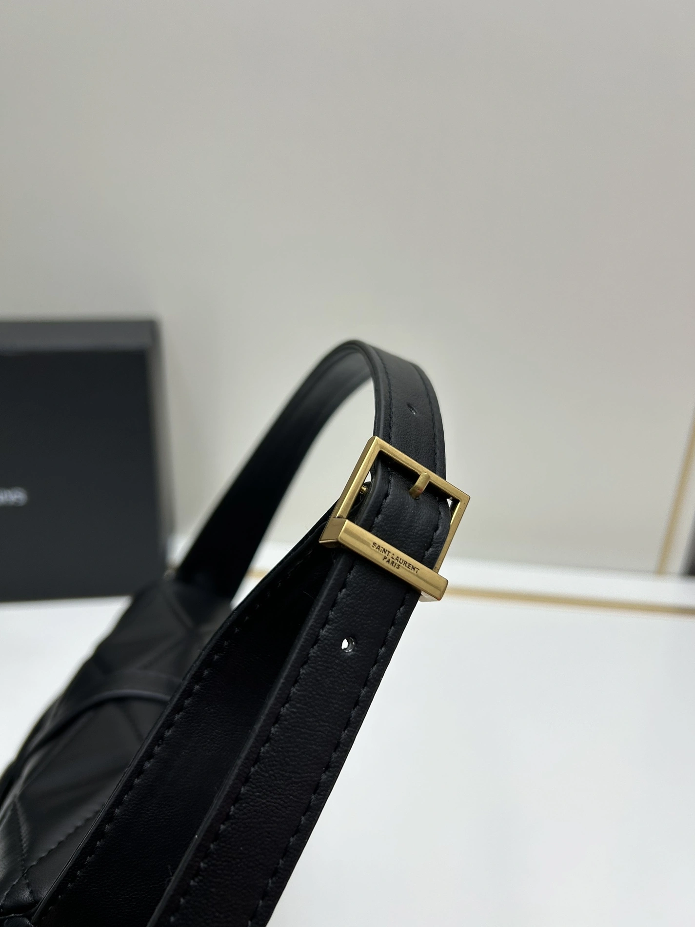 Yves Saint Laurent YSL AAA Quality Shoulder Bags For Women WellDesigned 9702