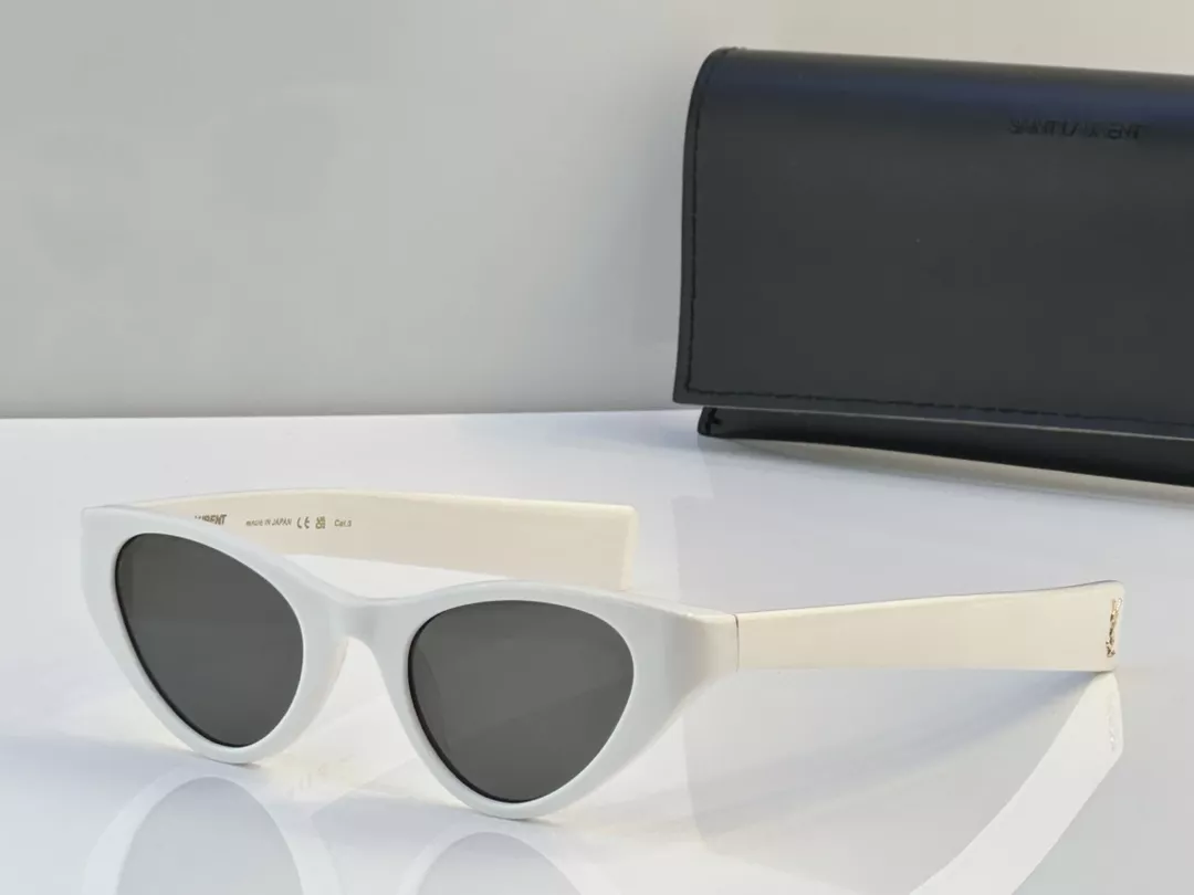 Yves Saint Laurent YSL AAA Quality Sunglasses Stylish 3363