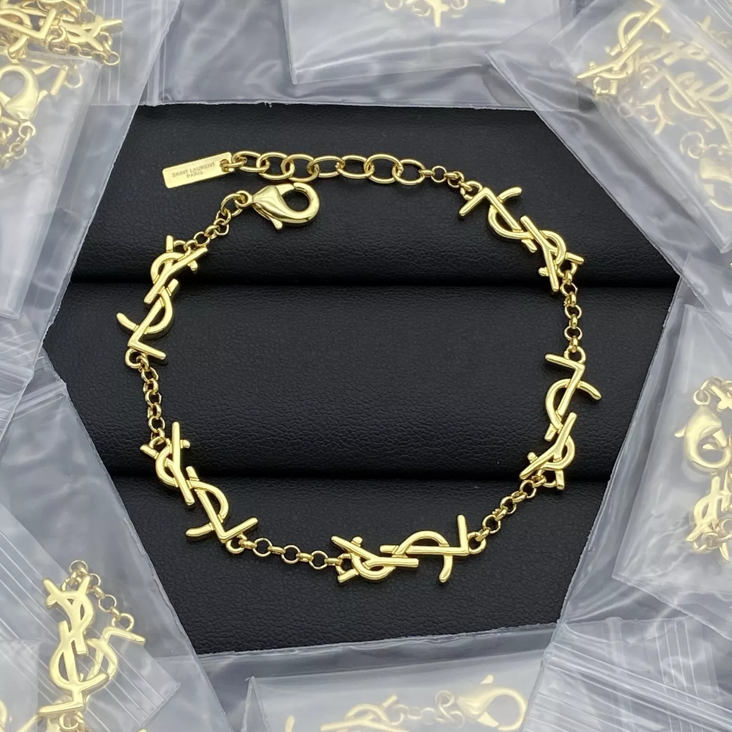 Yves Saint Laurent YSL Bracelets GoodFit 8037