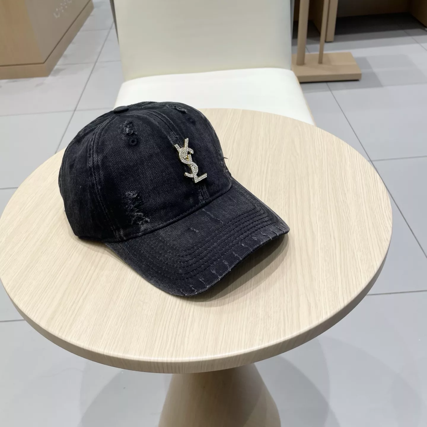 Yves Saint Laurent YSL Caps Affordable 5249