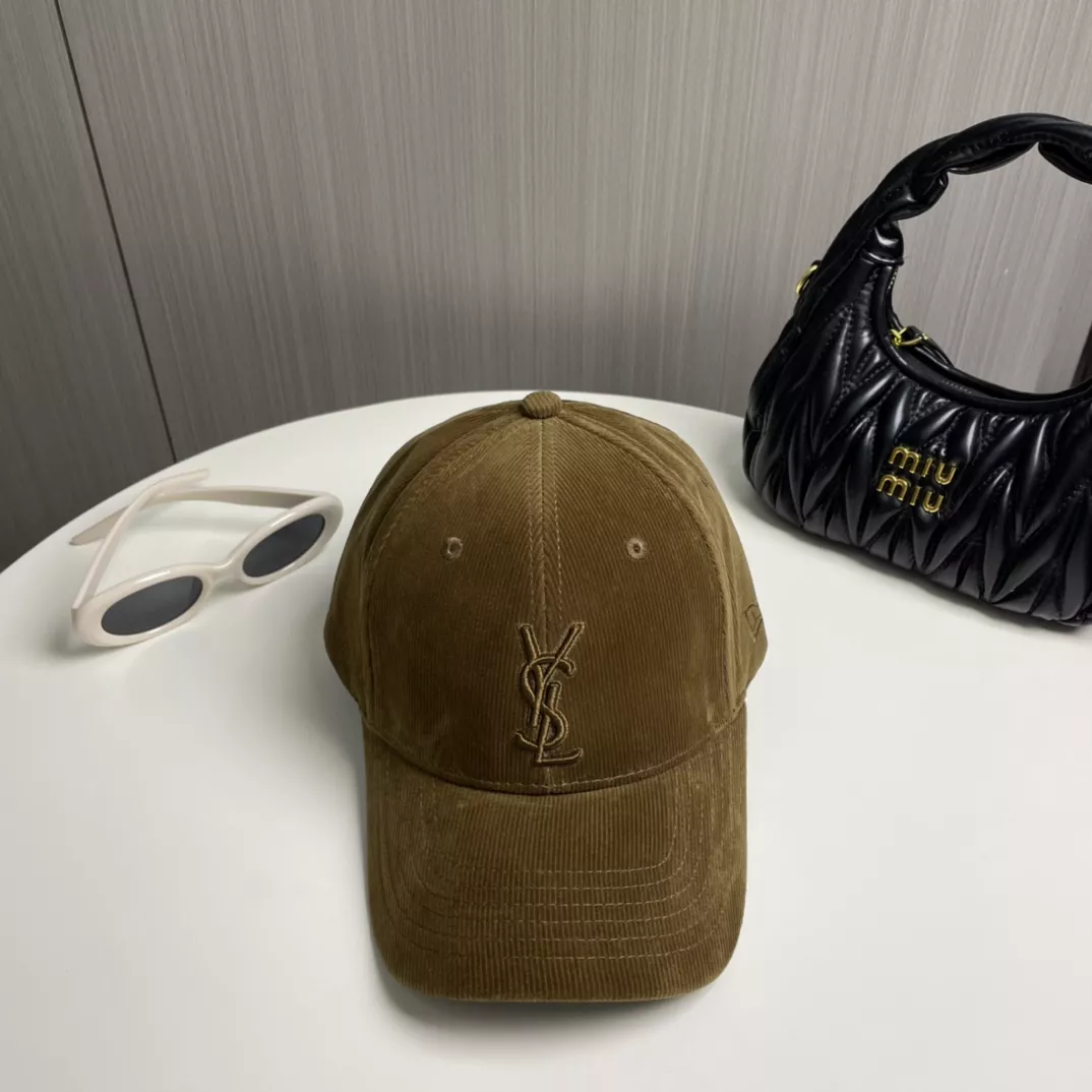 Yves Saint Laurent YSL Caps Efficient 4019