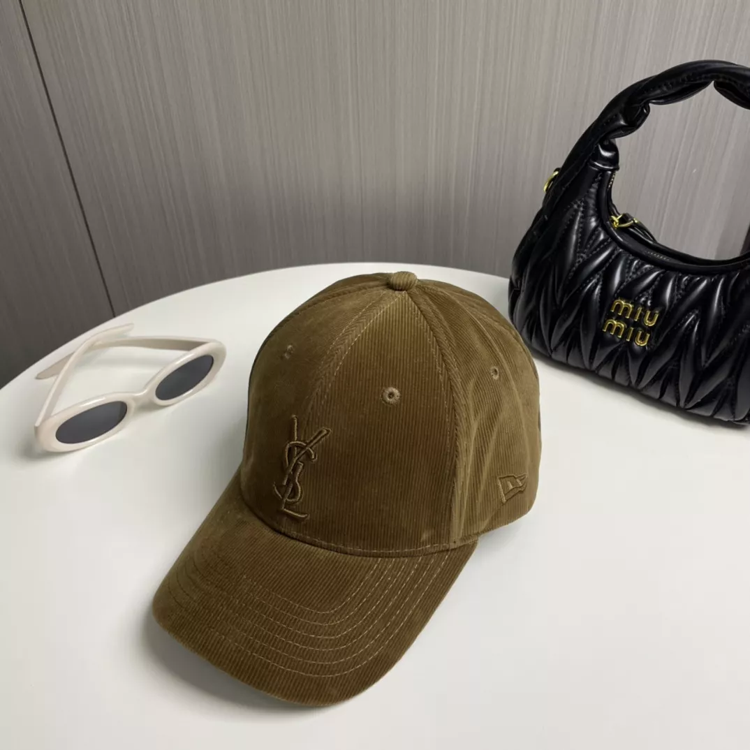 Yves Saint Laurent YSL Caps Efficient 4019