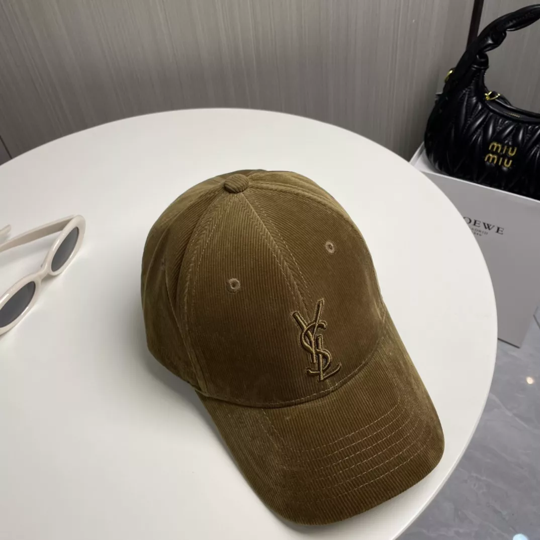 Yves Saint Laurent YSL Caps Efficient 4019
