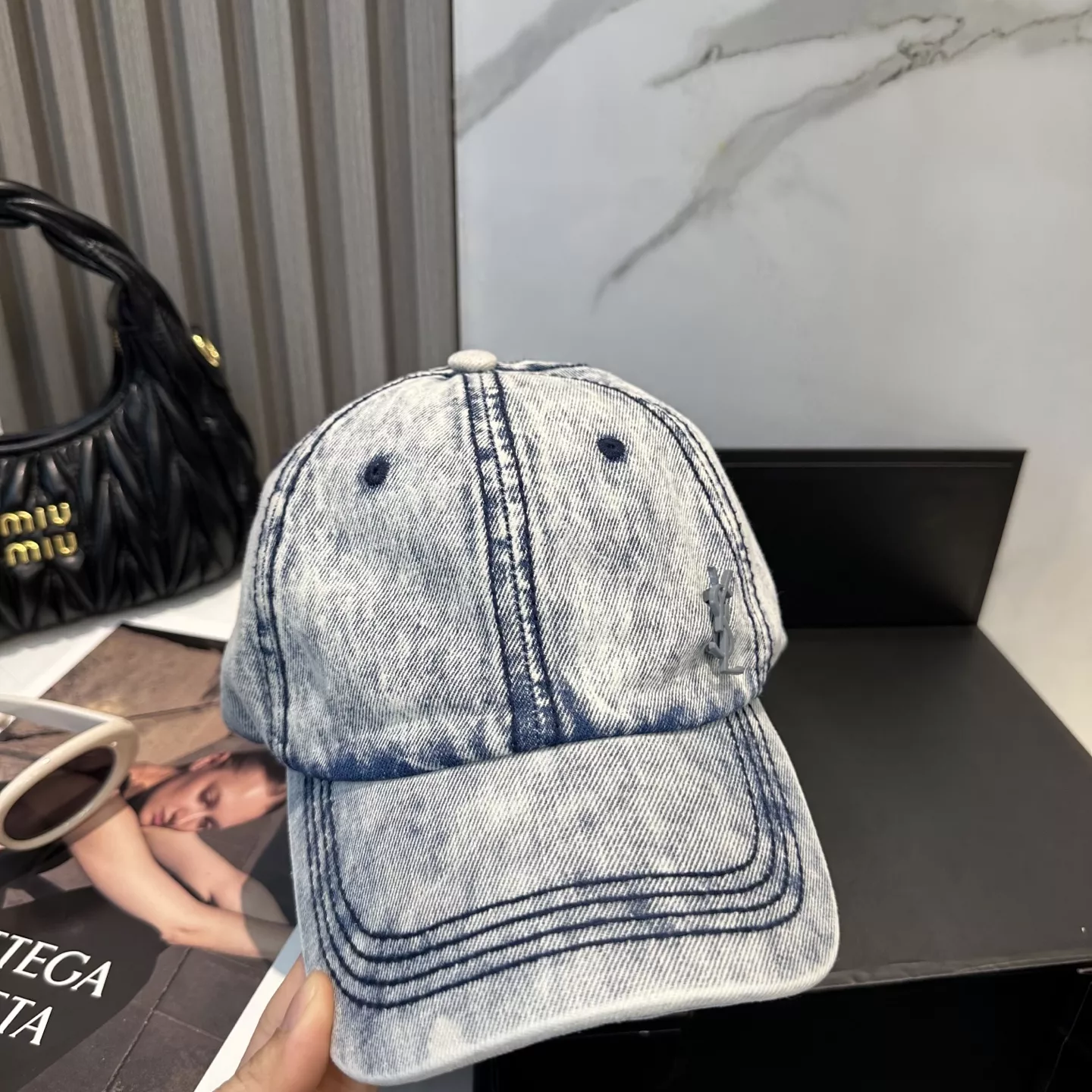 Yves Saint Laurent YSL Caps Flexible 1076