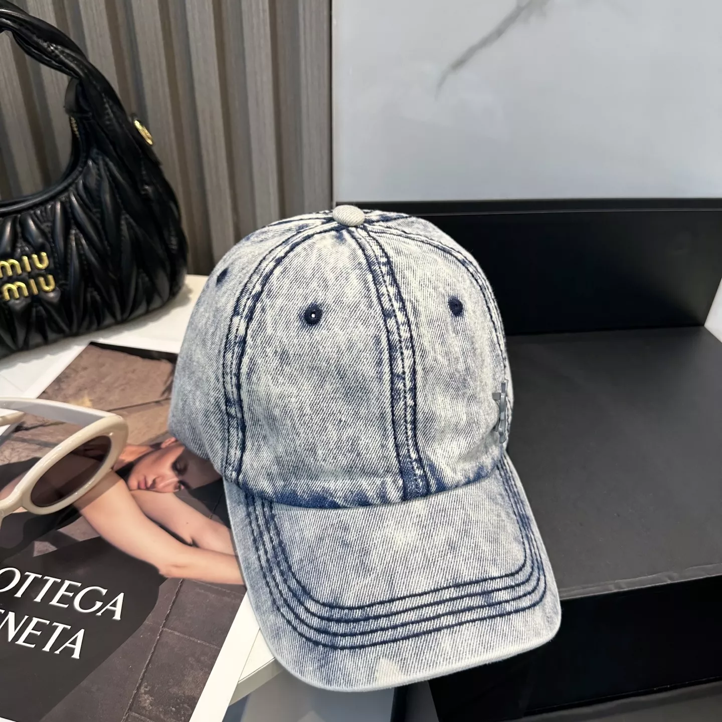 Yves Saint Laurent YSL Caps Flexible 1076