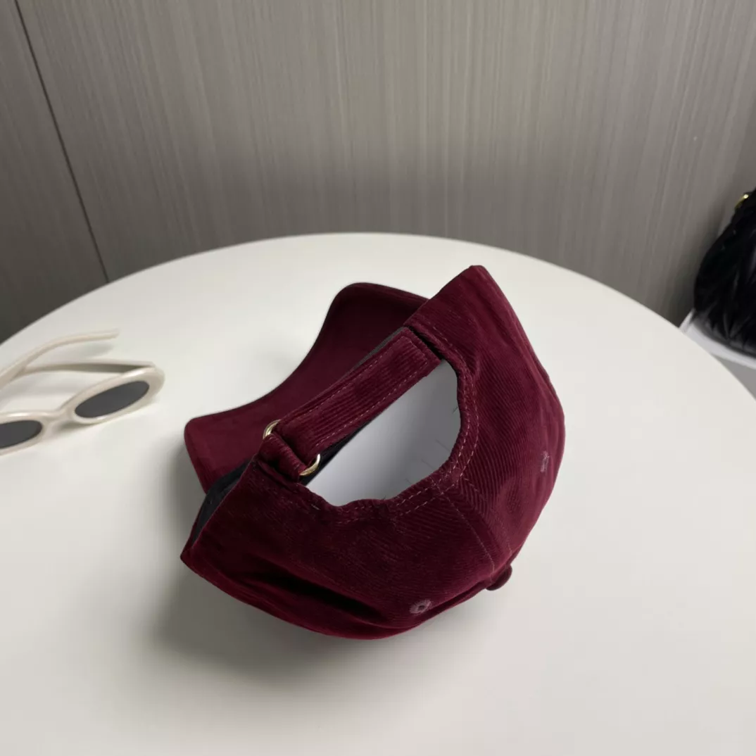 Yves Saint Laurent YSL Caps Minimalist 5099