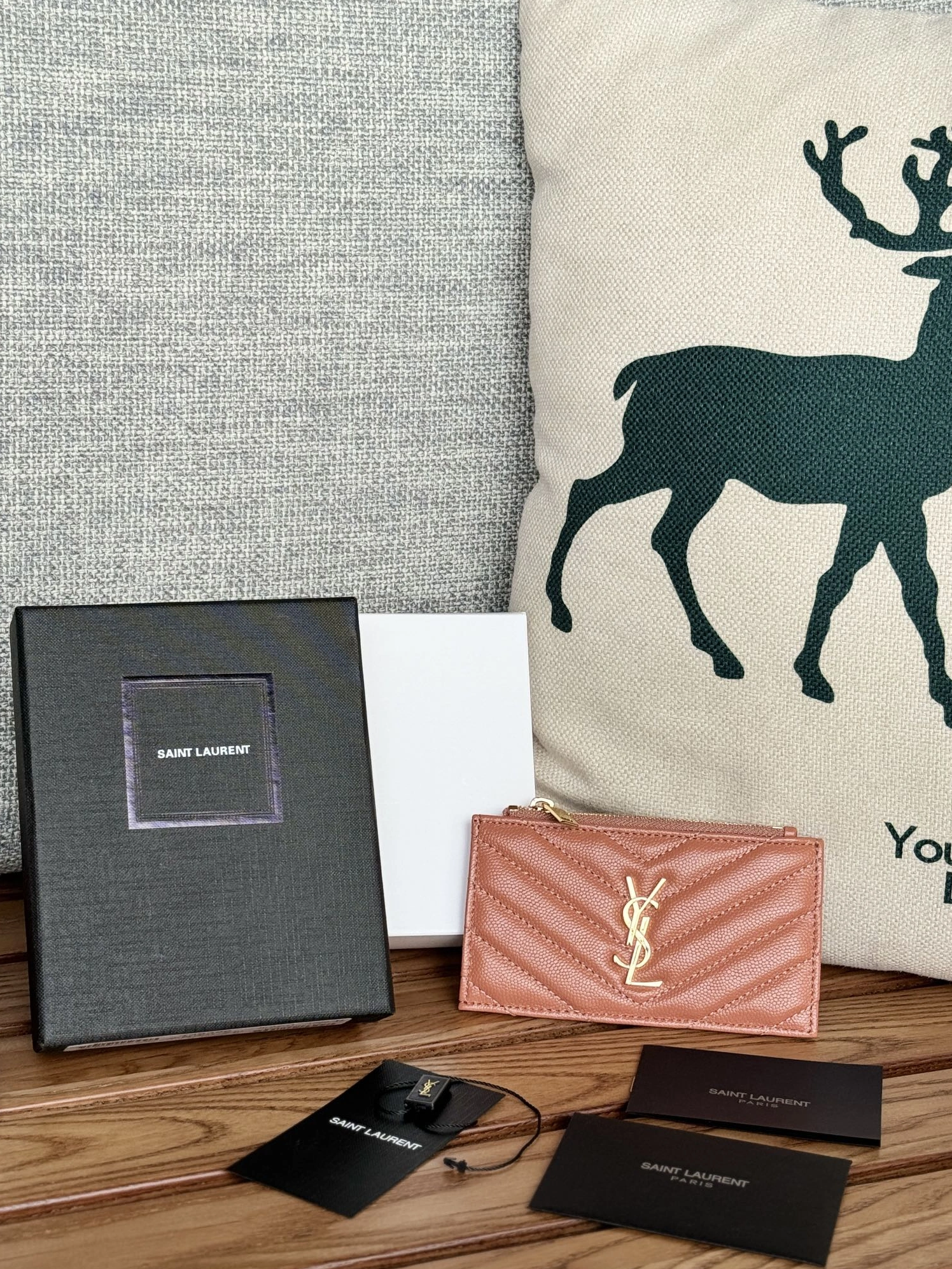 Yves Saint Laurent YSL Card Case EyeCatching 536