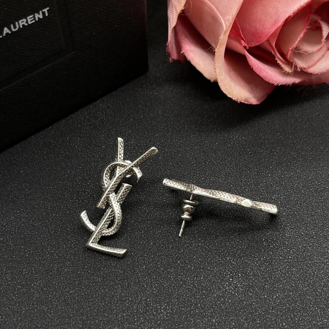 Yves Saint Laurent YSL Earrings For Women Practical 7456