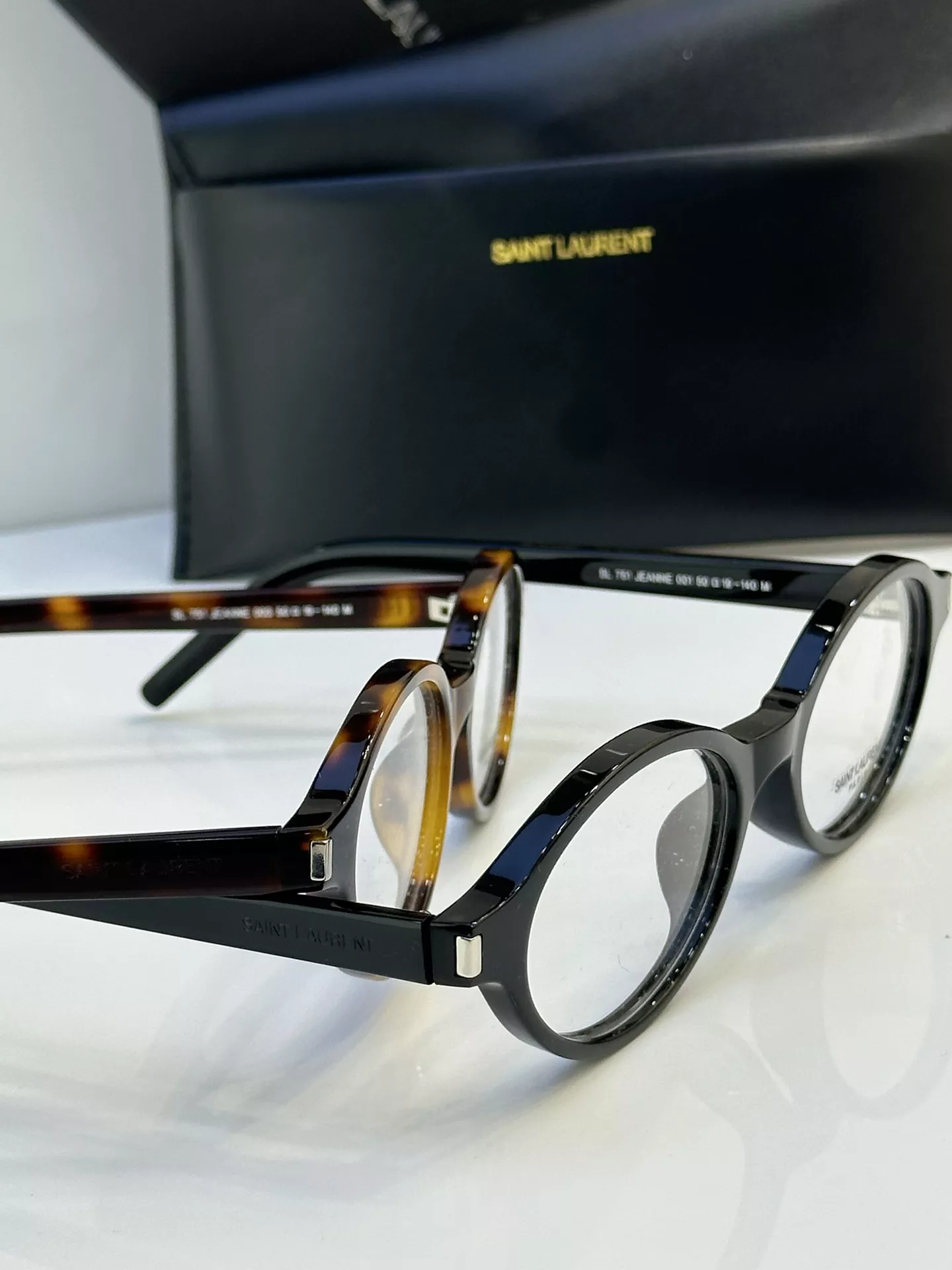 Yves Saint Laurent YSL Goggles StreetReady 836