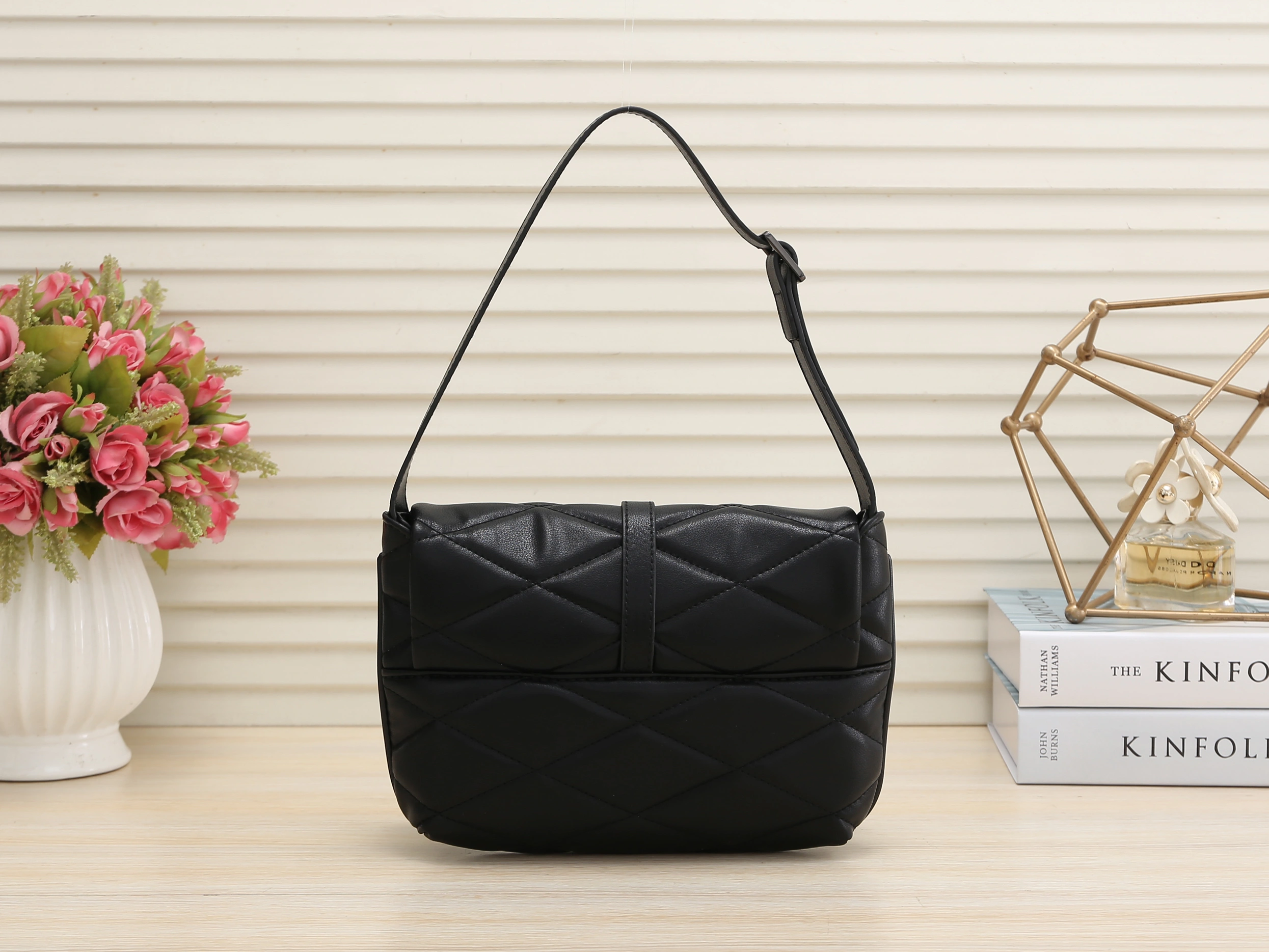 Yves Saint Laurent YSL Handbag For Women Elegant 5263