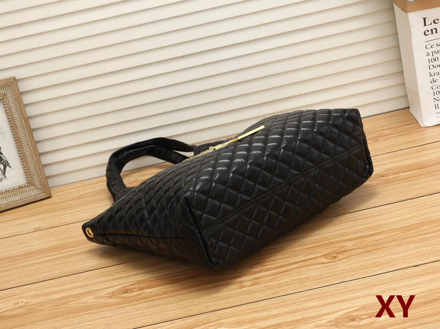 Yves Saint Laurent YSL Handbag For Women Soft 3006