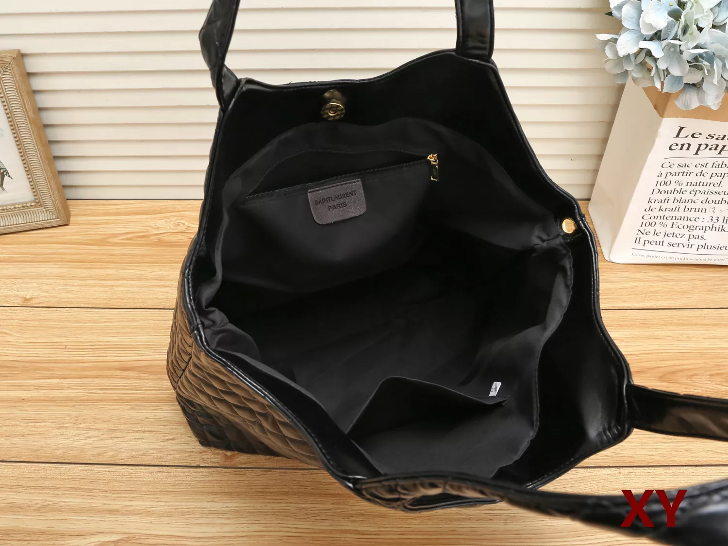 Yves Saint Laurent YSL Handbag For Women Soft 3006