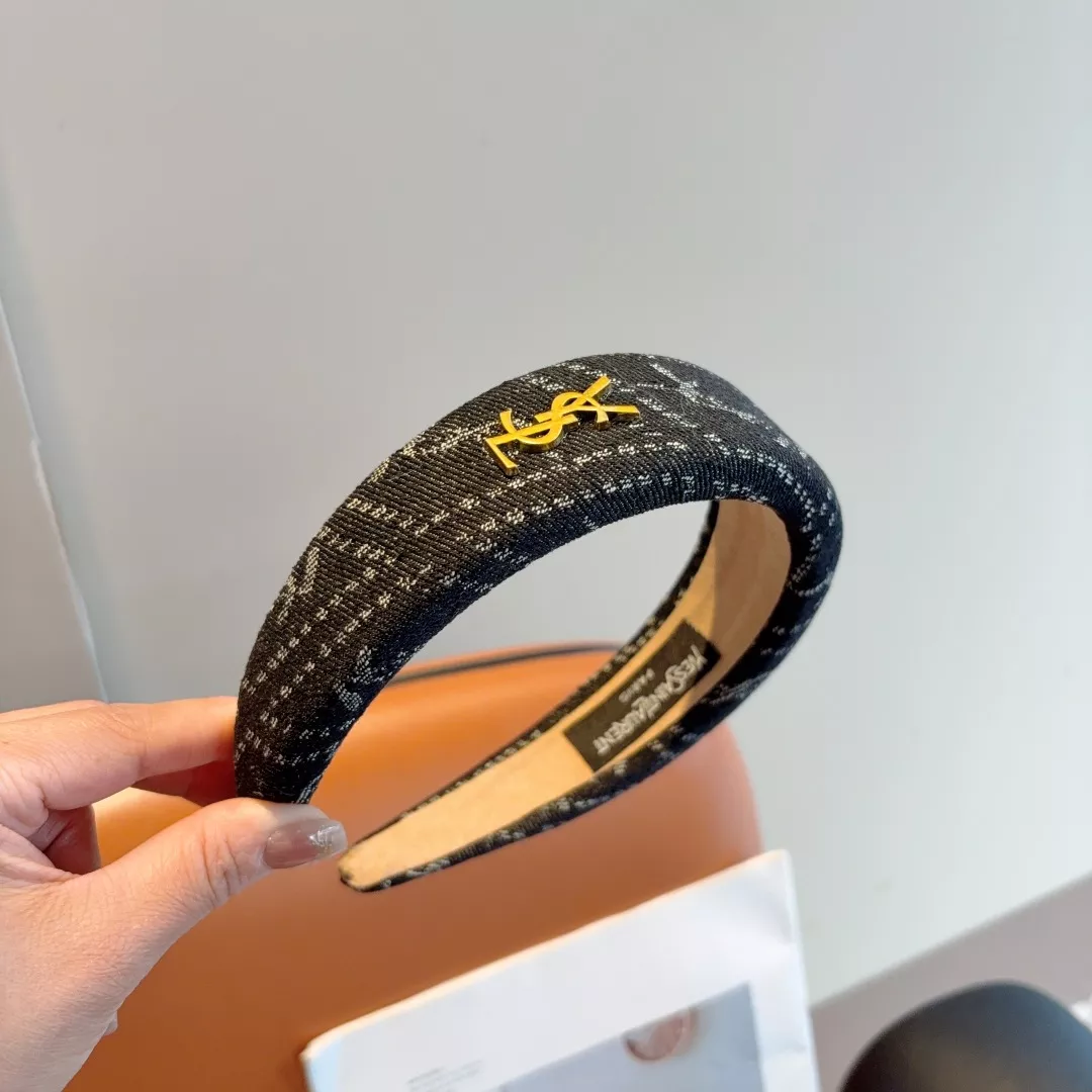 Yves Saint Laurent YSL Headband For Women Compact 1884