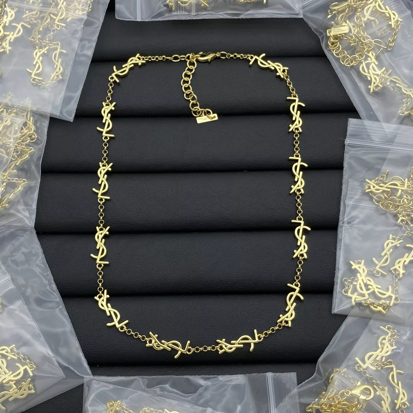 Yves Saint Laurent YSL Necklaces Durable 8610
