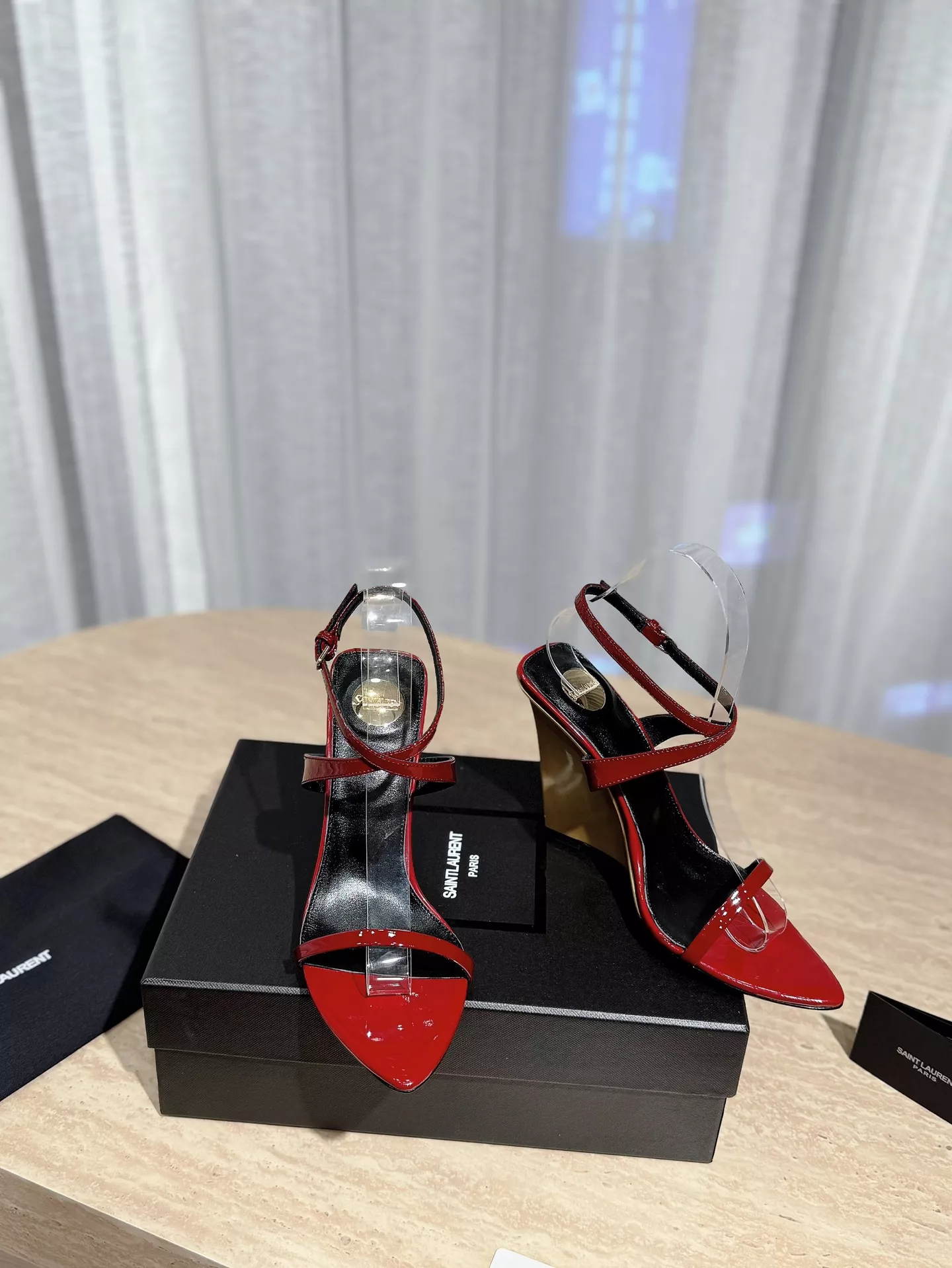 Yves Saint Laurent YSL Sandal For Women Bold 4434