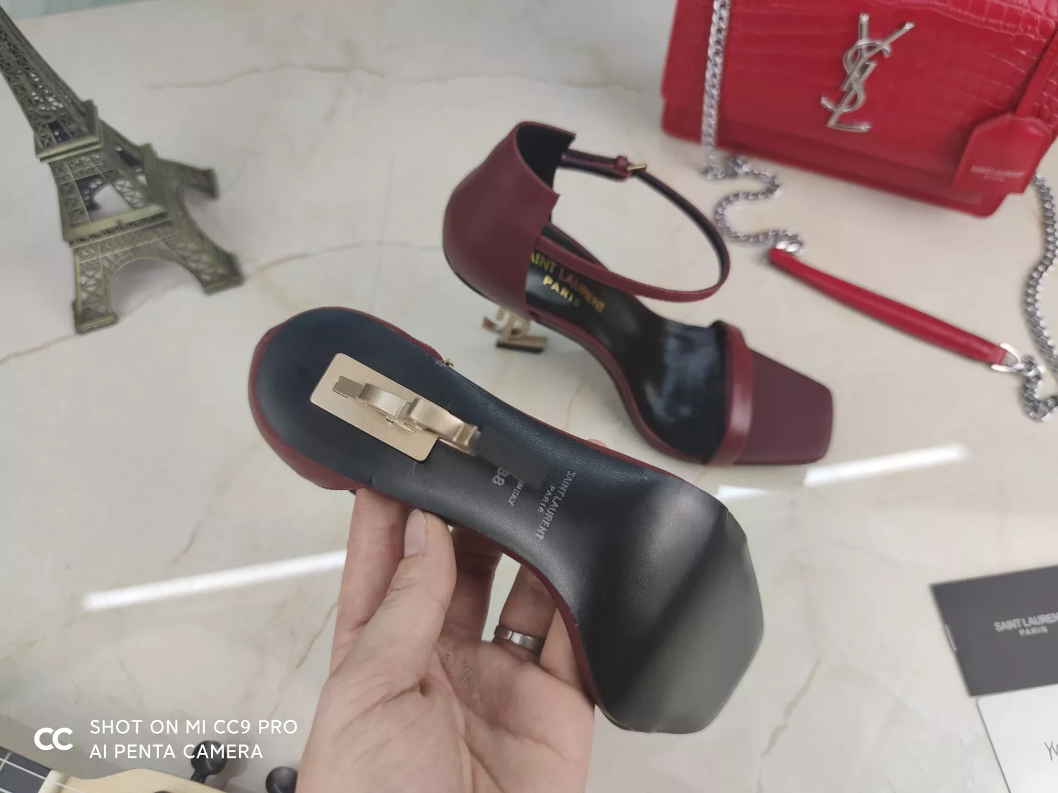 Yves Saint Laurent YSL Sandal For Women Bold 5150
