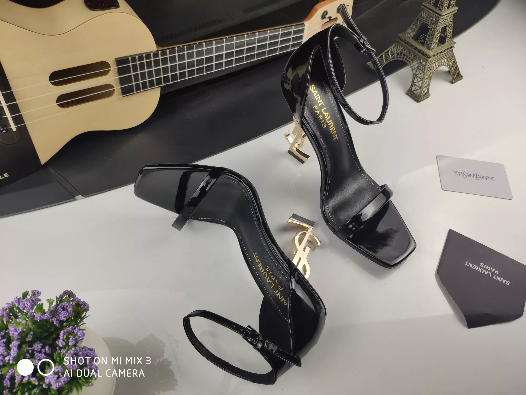 Yves Saint Laurent YSL Sandal For Women Cozy 6910