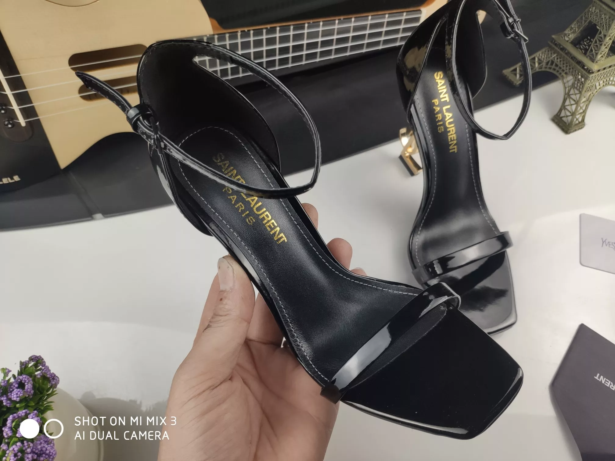 Yves Saint Laurent YSL Sandal For Women Cozy 6910