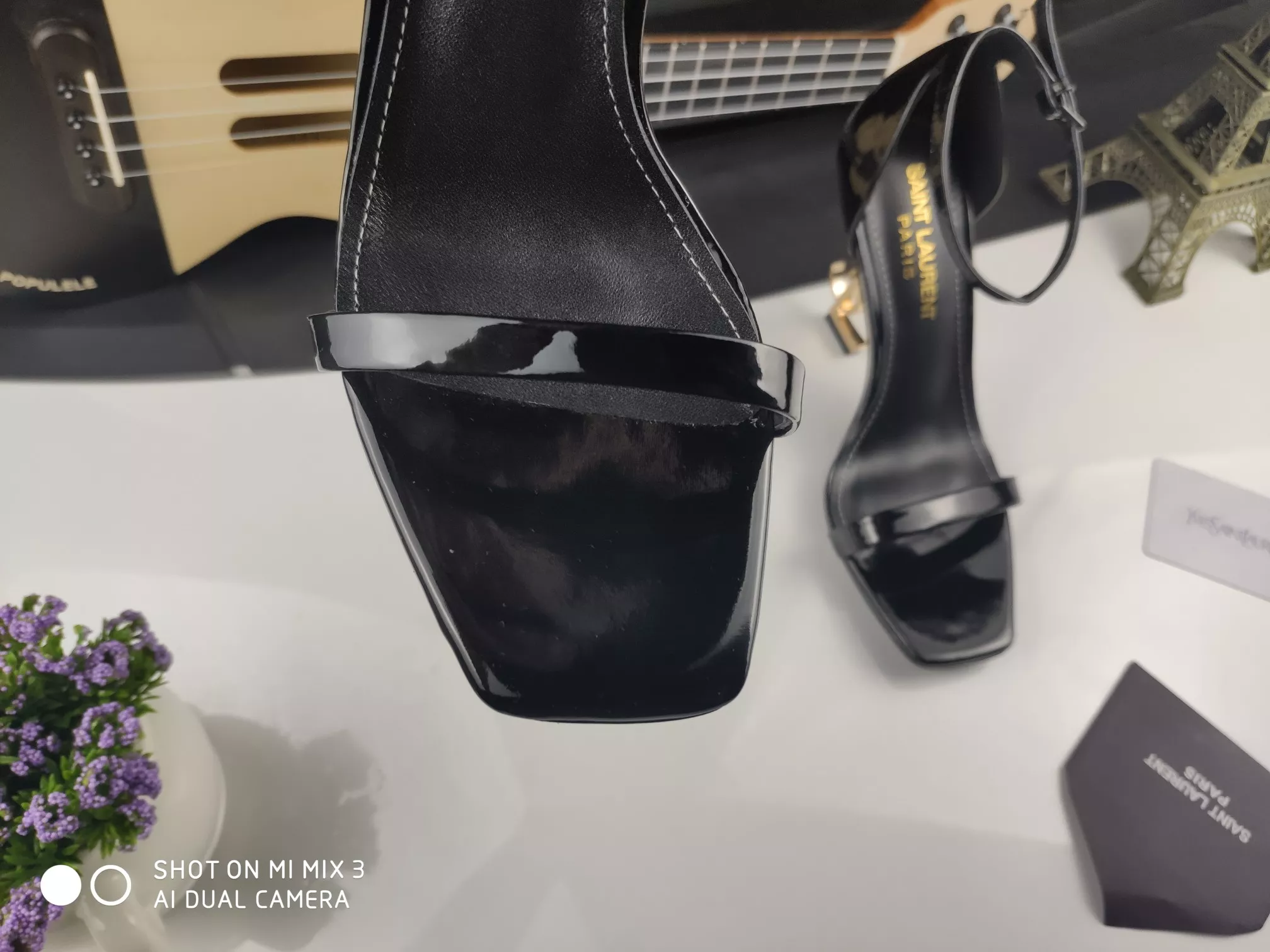 Yves Saint Laurent YSL Sandal For Women Cozy 6910