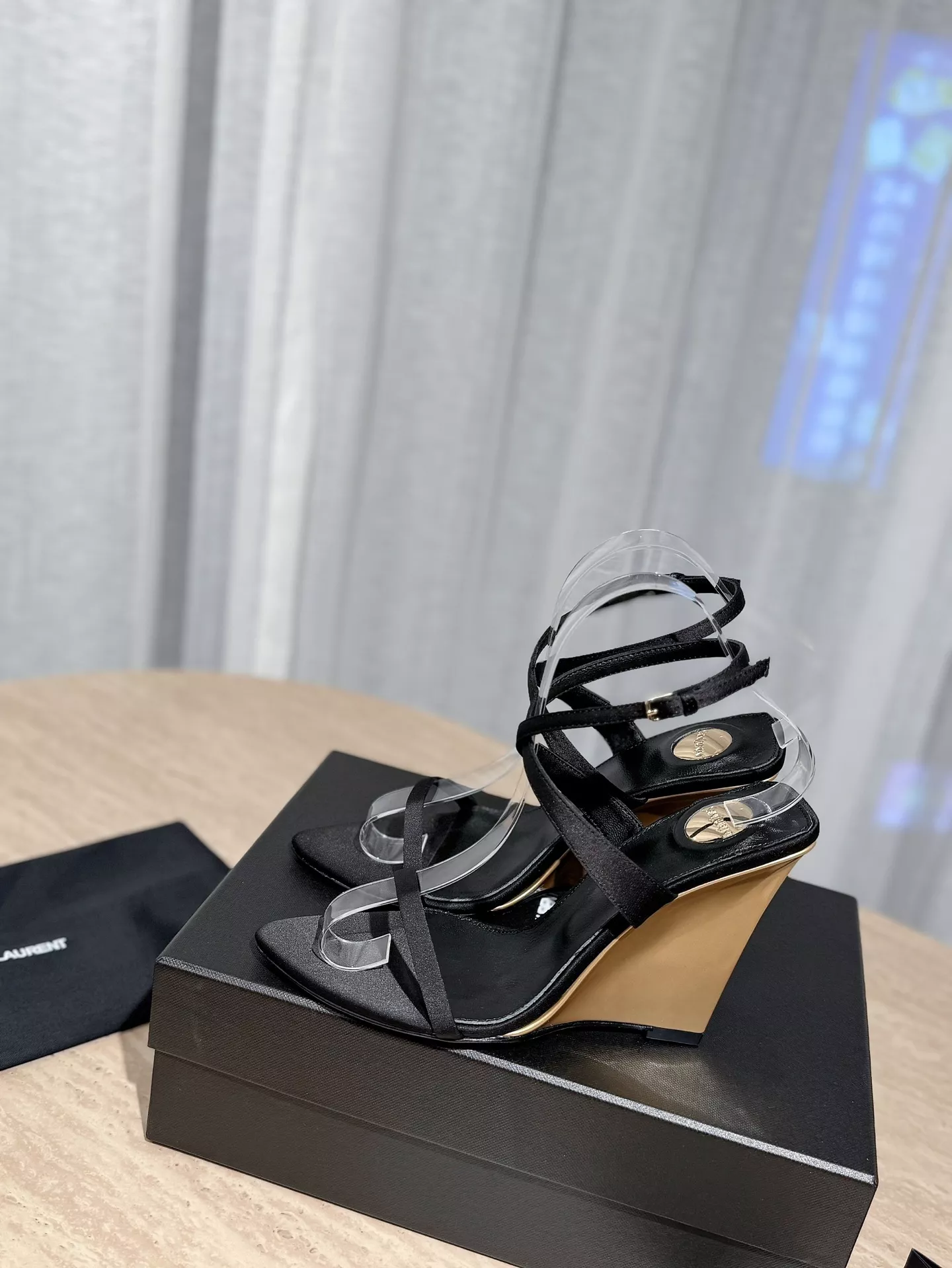 Yves Saint Laurent YSL Sandal For Women DailyWear 7175