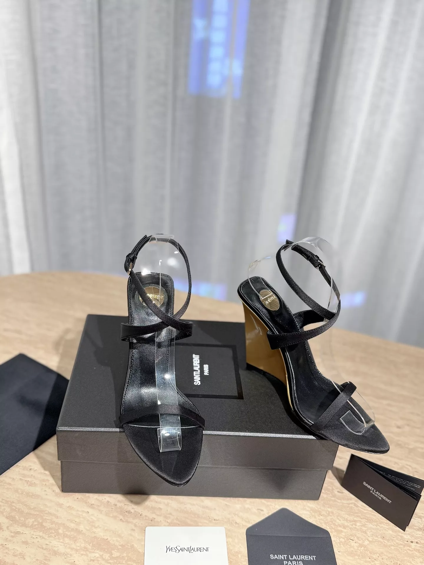 Yves Saint Laurent YSL Sandal For Women DailyWear 7175