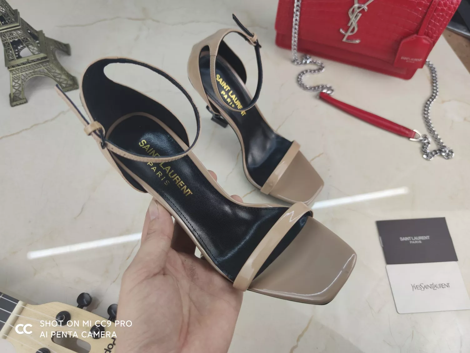 Yves Saint Laurent YSL Sandal For Women Durable 8743
