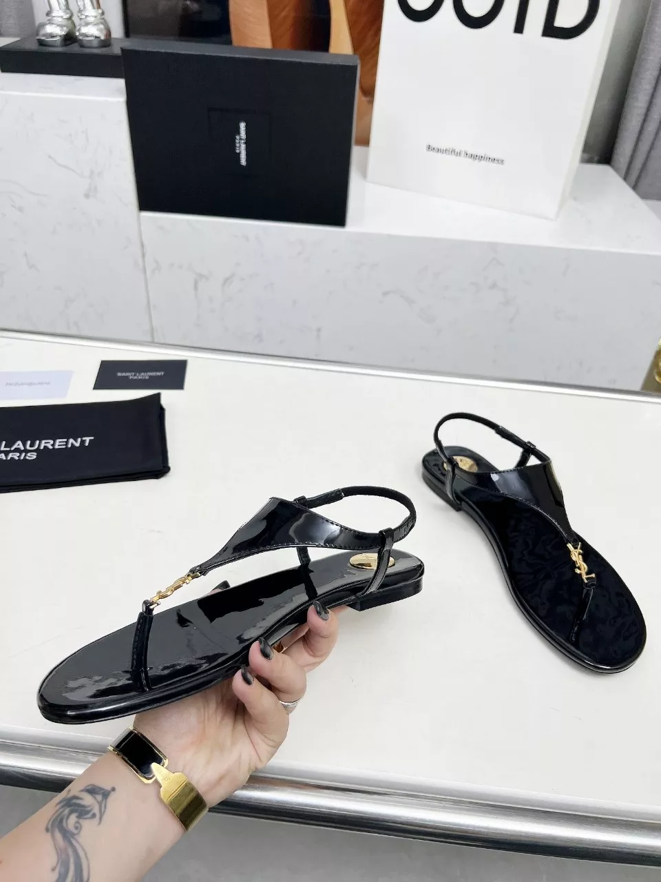 Yves Saint Laurent YSL Sandal For Women Minimalist 182