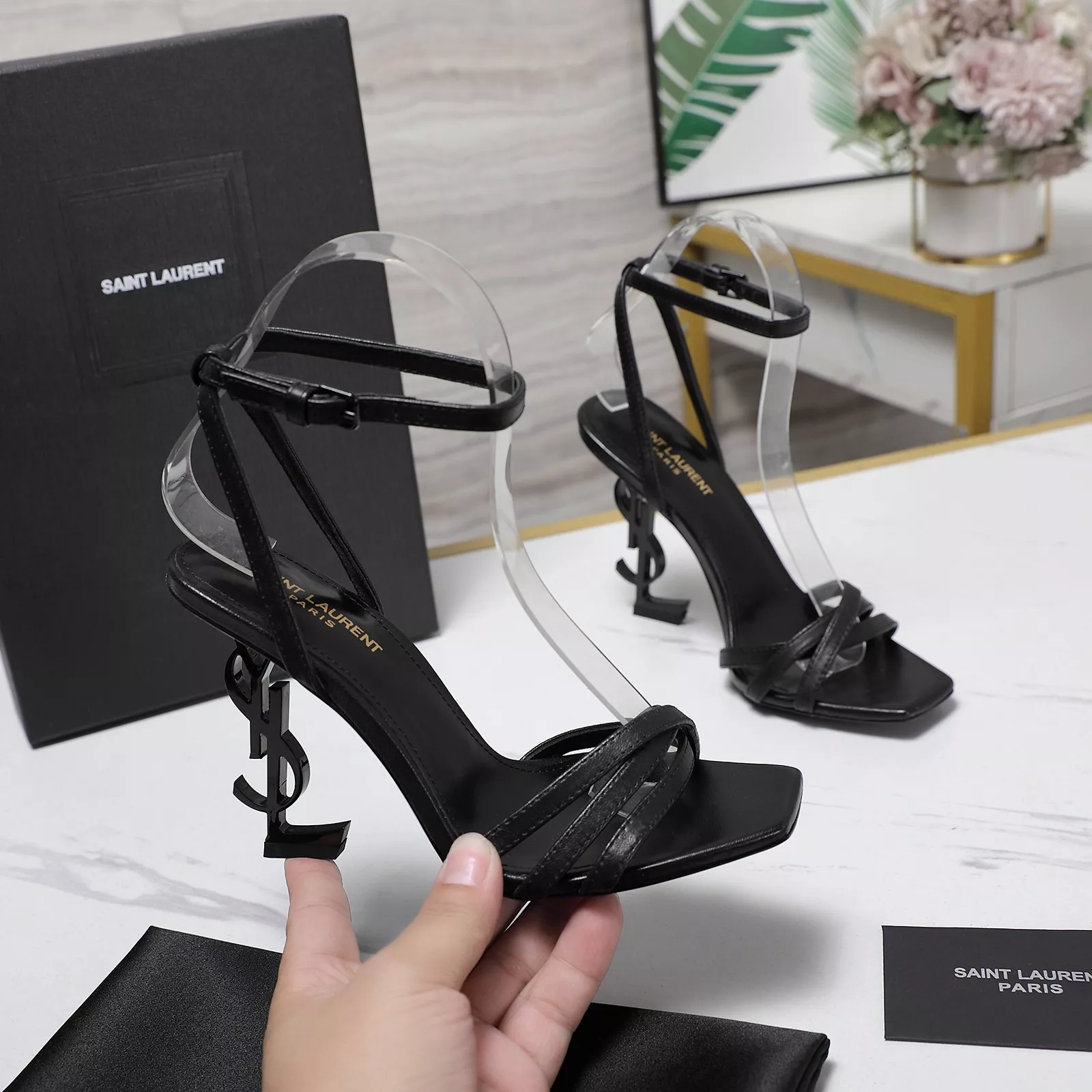 Yves Saint Laurent YSL Sandal For Women Resilient 3146