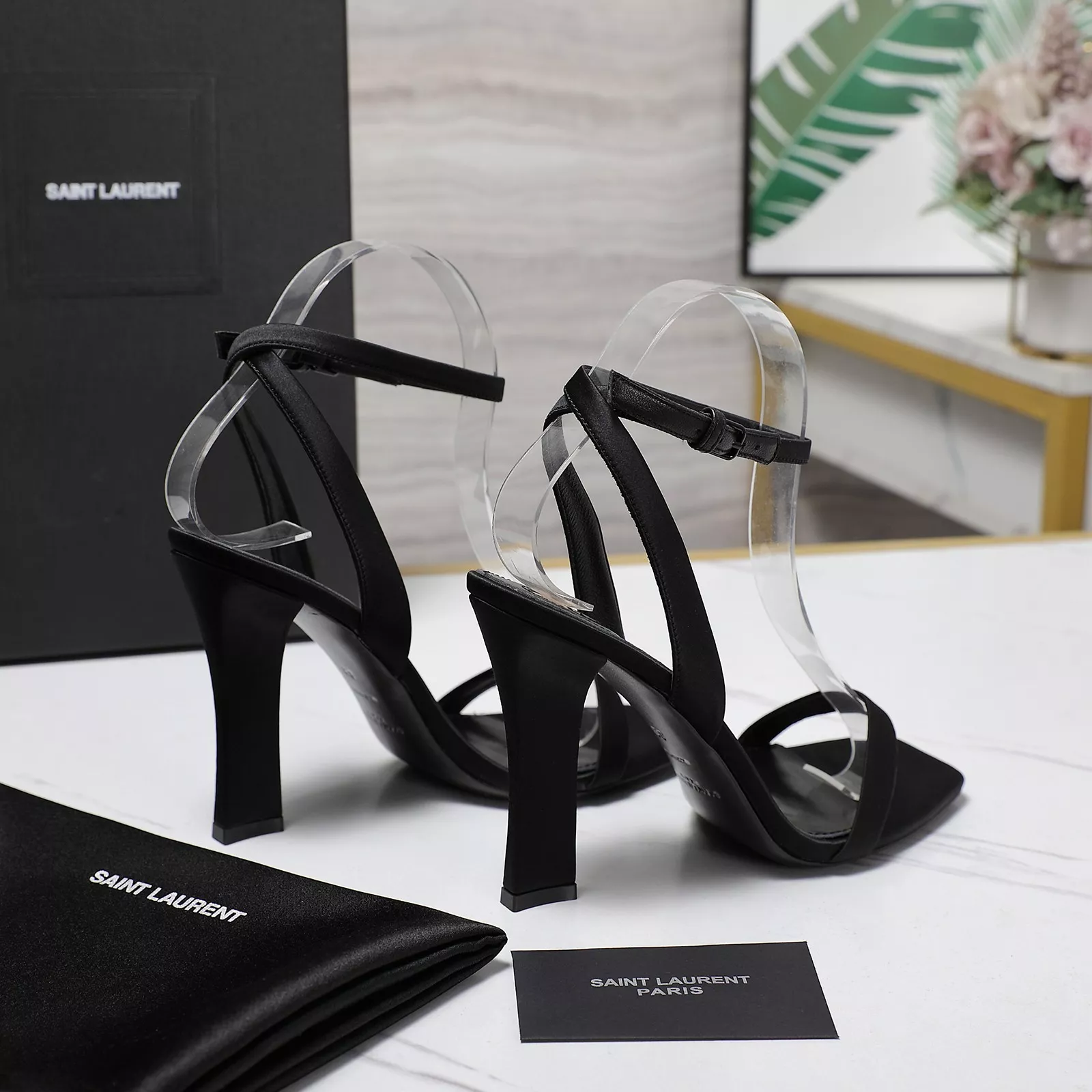 Yves Saint Laurent YSL Sandal For Women Resilient 7878