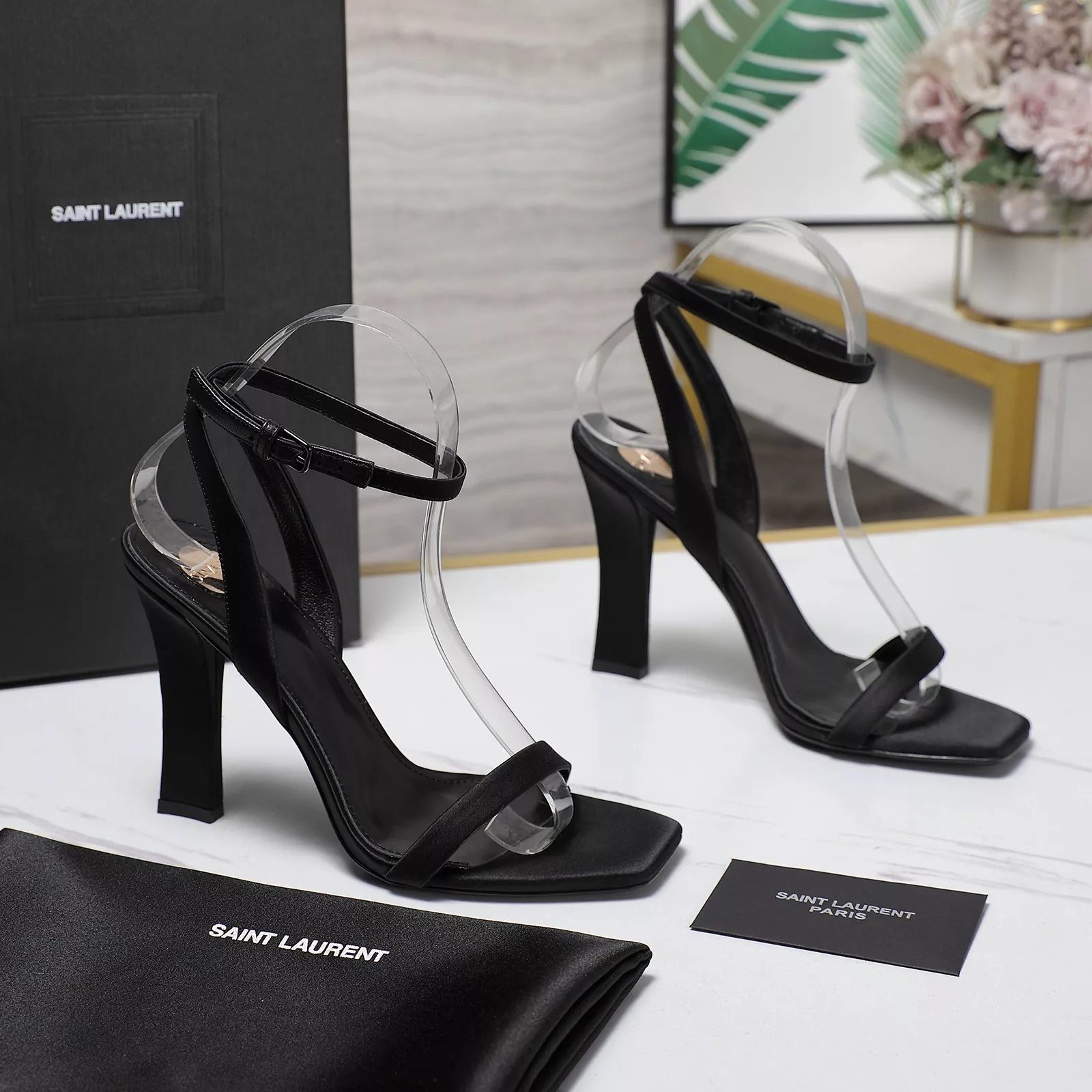 Yves Saint Laurent YSL Sandal For Women Resilient 7878