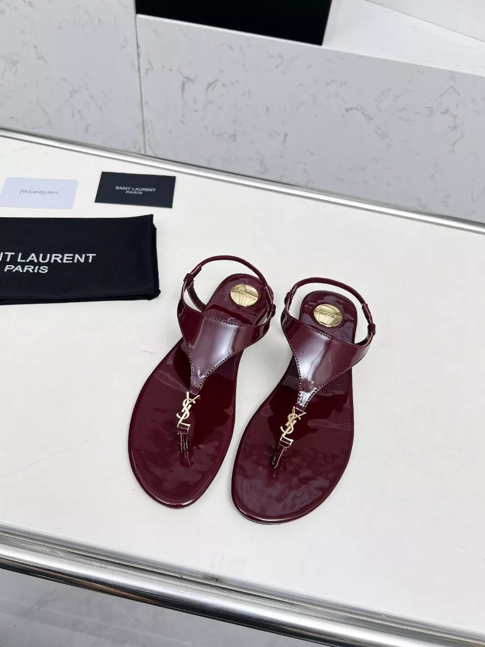 Yves Saint Laurent YSL Sandal For Women Sleek 652